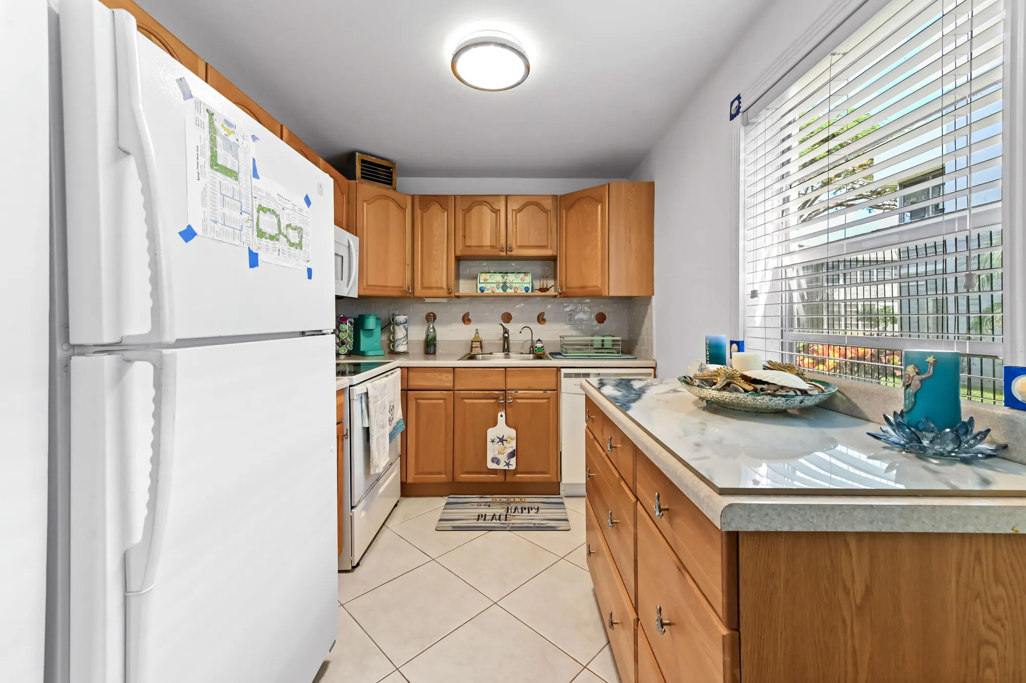 Property Slideshow image 11 of 42 | 98 flanders c, Delray Beach, FL, 33484