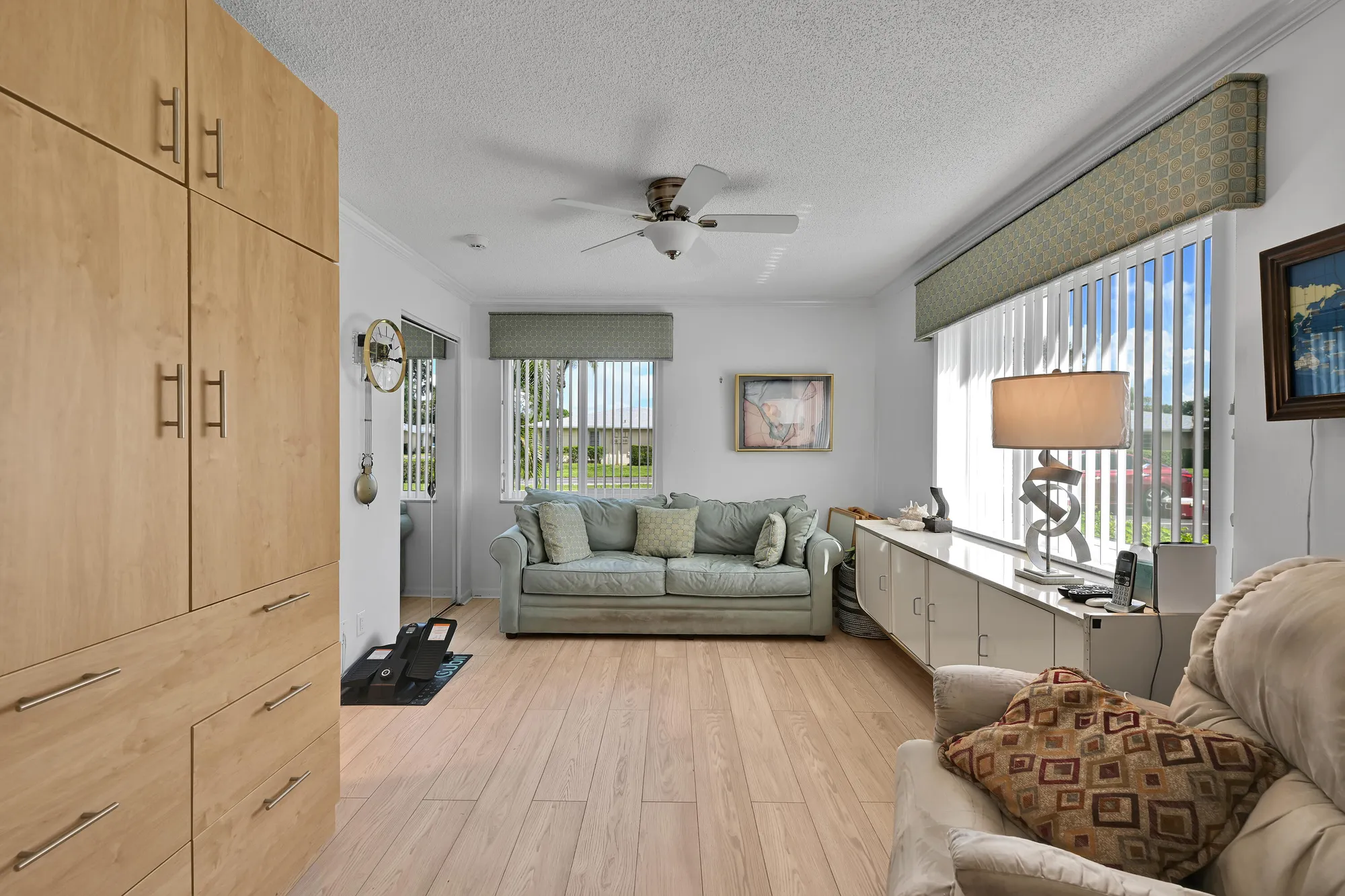Property Slideshow image 19 of 24 | 13791 flora pl d, Delray Beach, FL, 33484