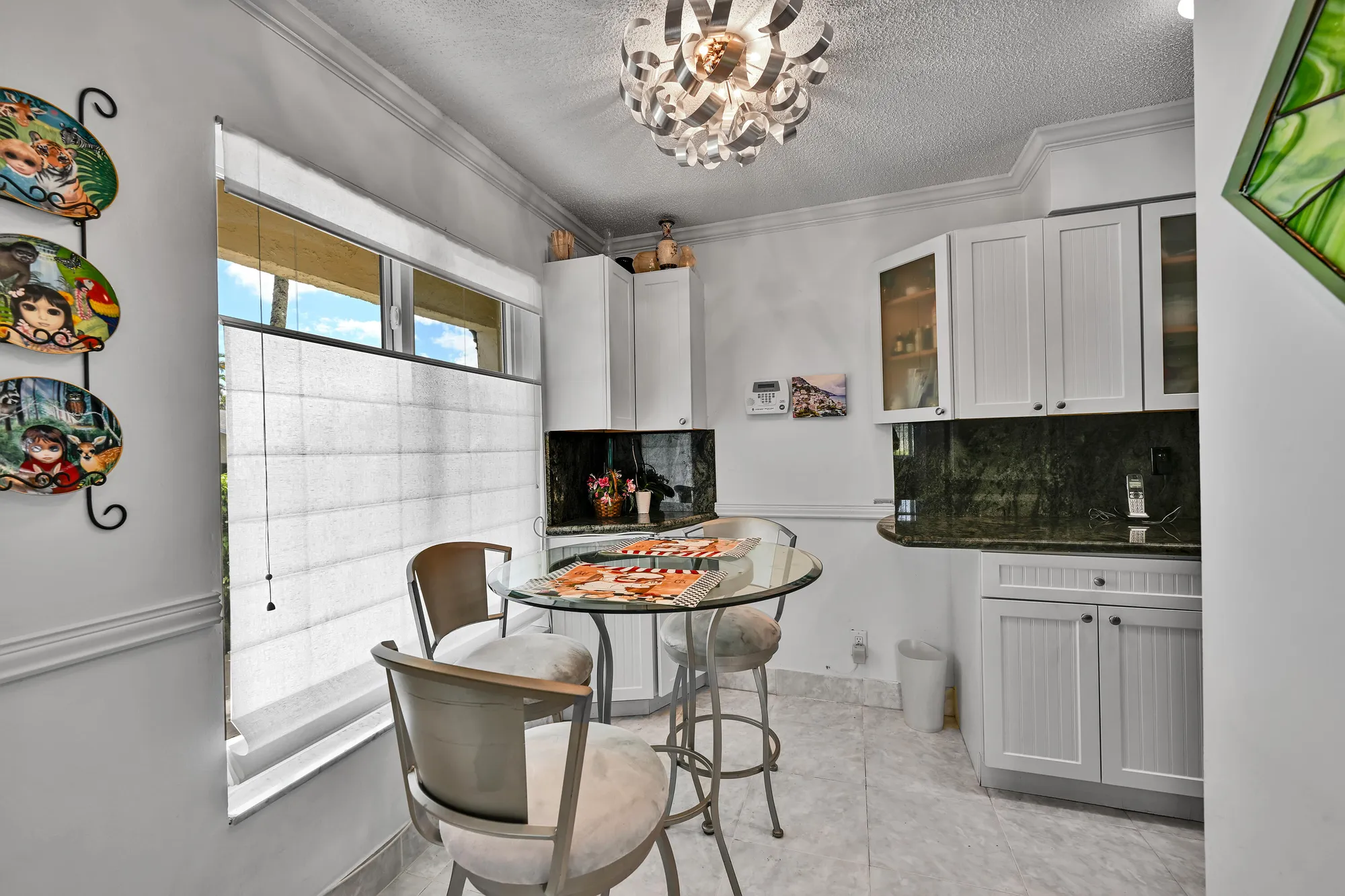 Property Slideshow image 11 of 24 | 13791 flora pl d, Delray Beach, FL, 33484