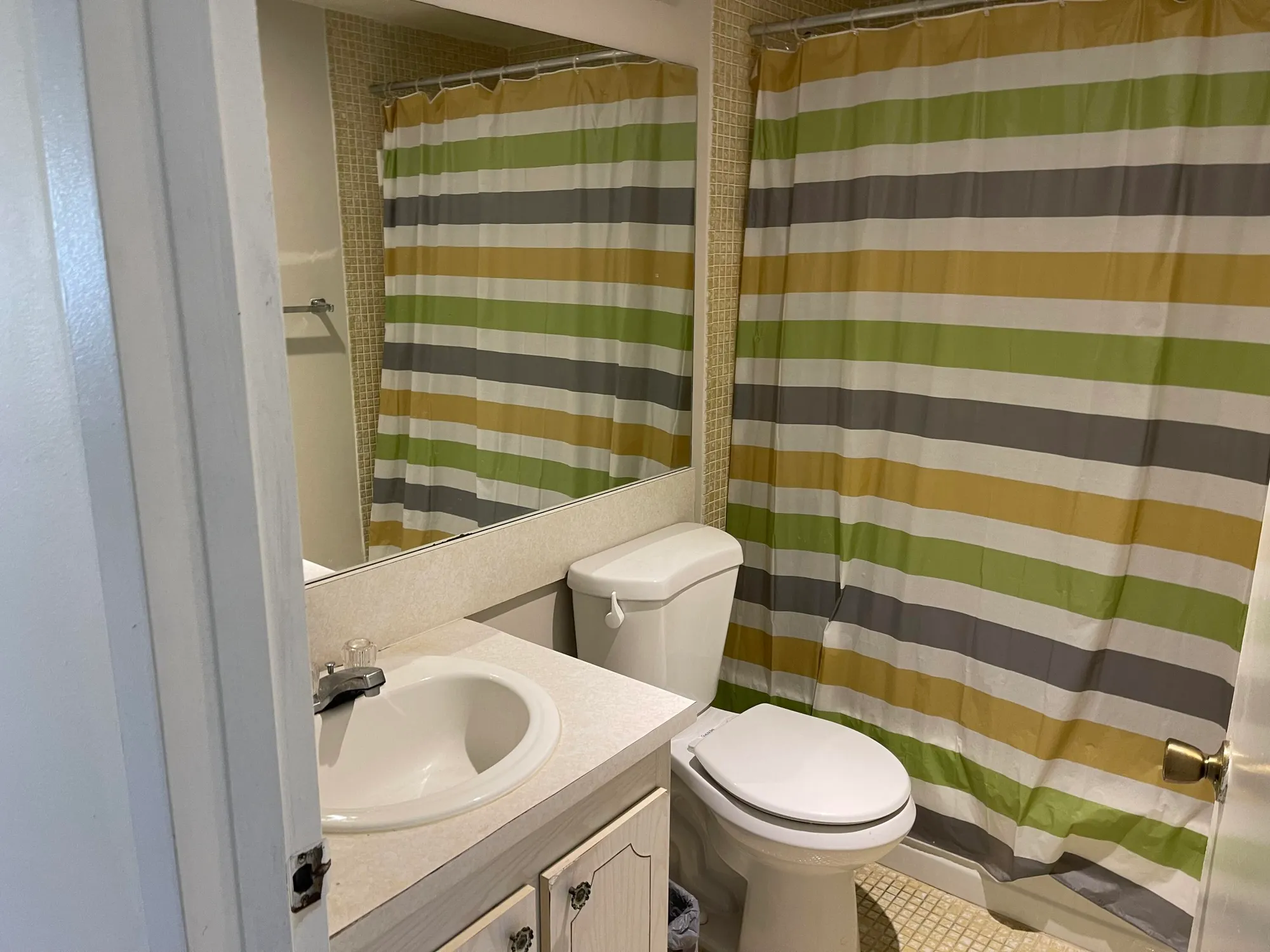 Property Slideshow image 11 of 23 | 198 dorset e unit e, Boca Raton, FL, 33434
