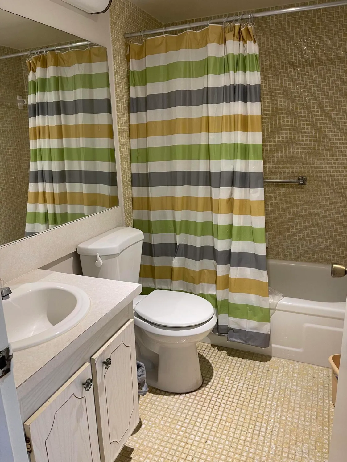 Property Slideshow image 12 of 23 | 198 dorset e unit e, Boca Raton, FL, 33434