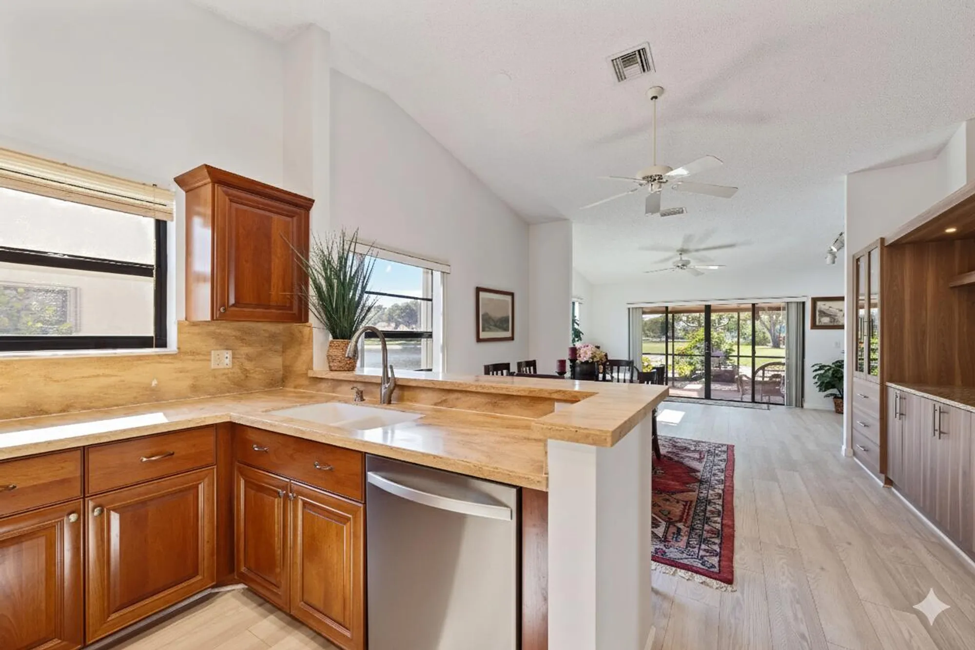 Property Slideshow image 14 of 43 | 4680 catamaran cir, Boynton Beach, FL, 33436