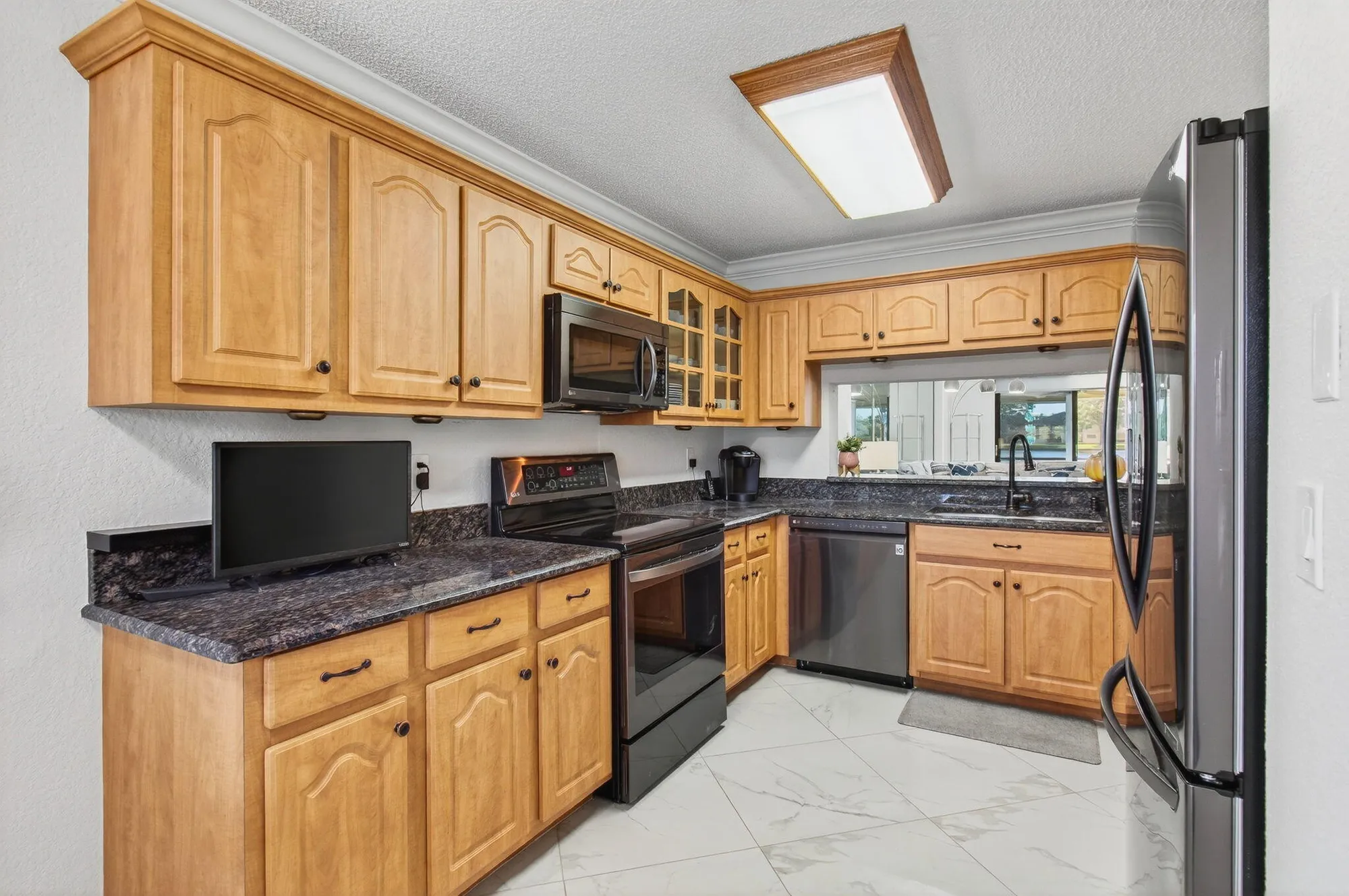 Property Slideshow image 9 of 114 | 5574 witney dr 109, Delray Beach, FL, 33484