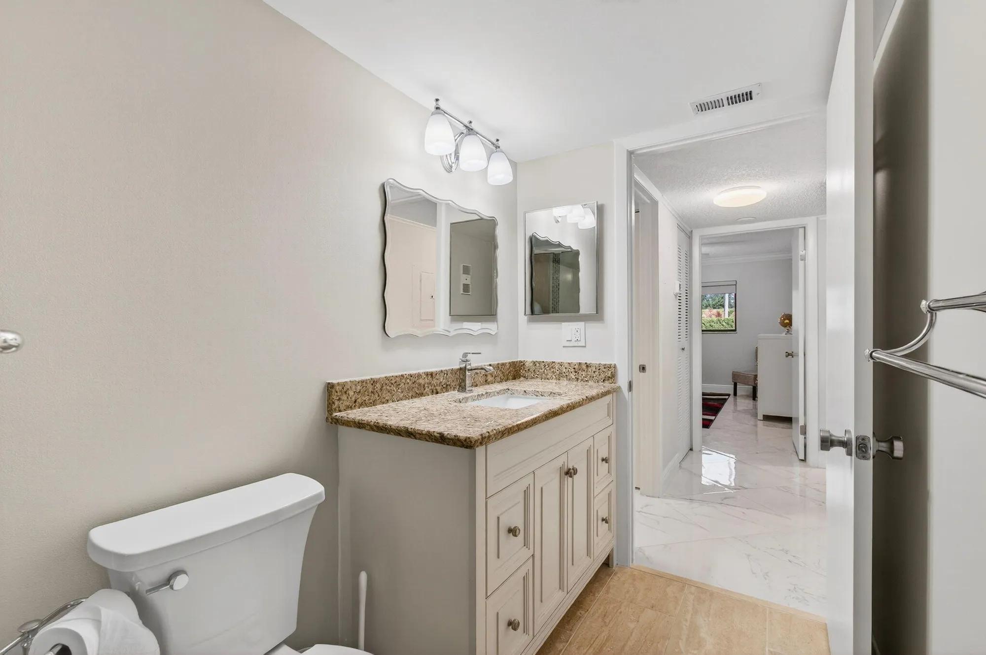 Property Slideshow image 15 of 114 | 5574 witney dr 109, Delray Beach, FL, 33484