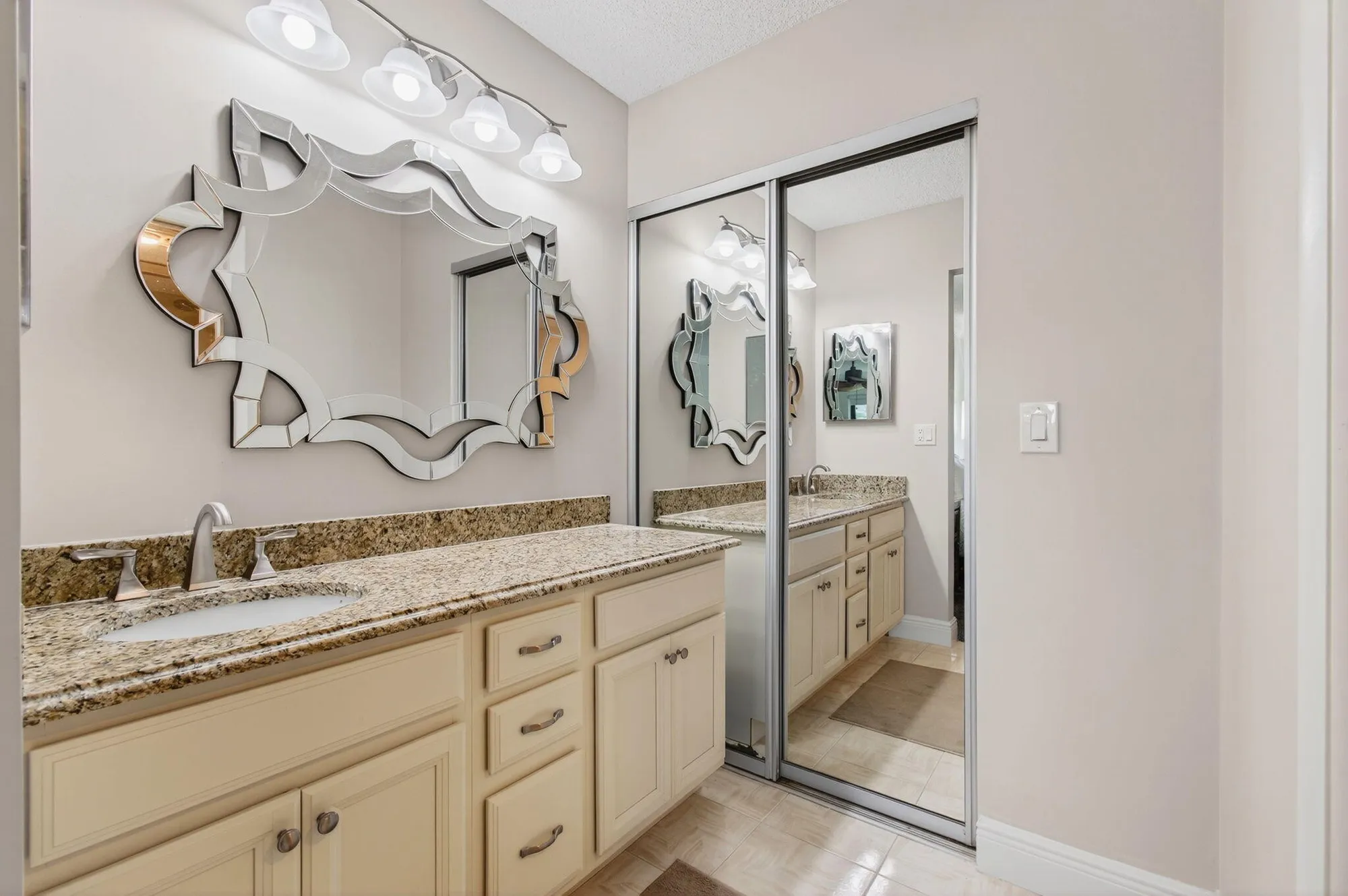 Property Slideshow image 19 of 114 | 5574 witney dr 109, Delray Beach, FL, 33484