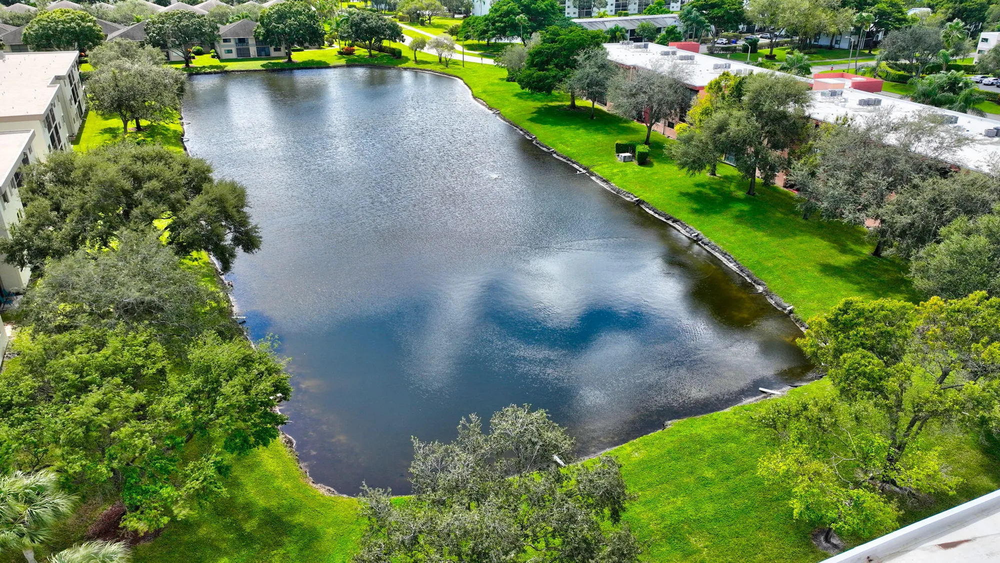 Property Slideshow image 77 of 114 | 5574 witney dr 109, Delray Beach, FL, 33484