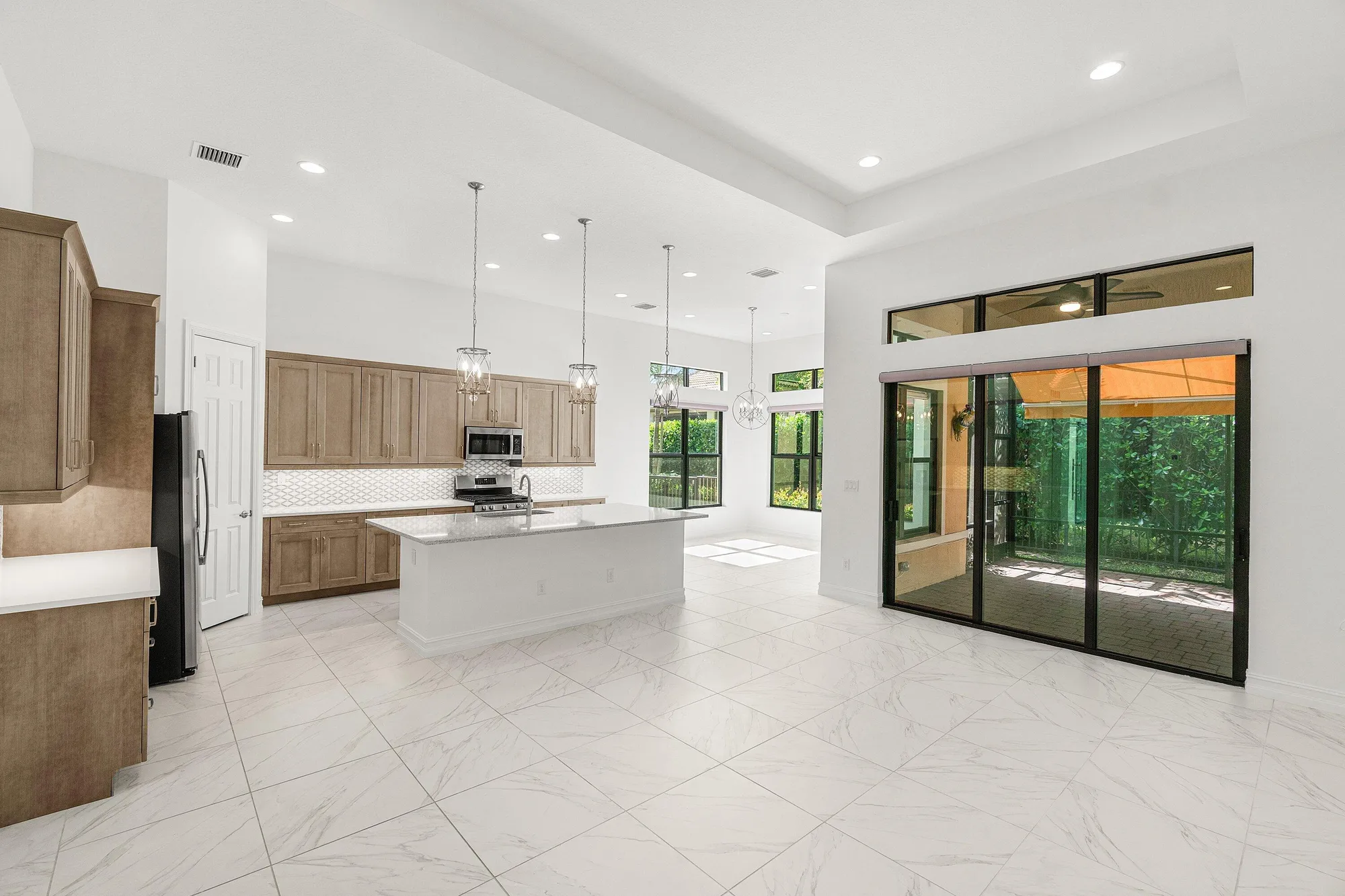 Property Slideshow image 16 of 49 | 11902 palermo rd, Parkland, FL, 33076
