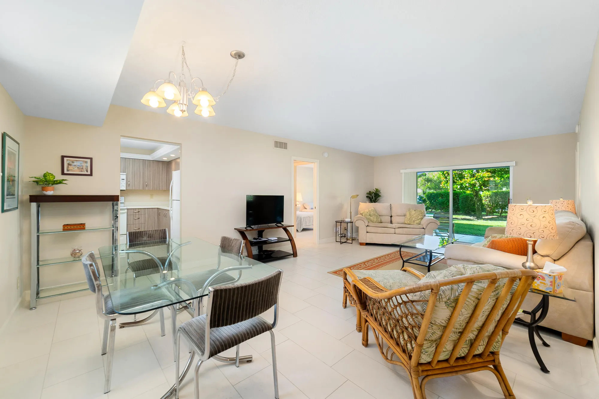 Property Slideshow image 5 of 28 | 1170 sugar sands blvd 407, Riviera Beach, FL, 33404