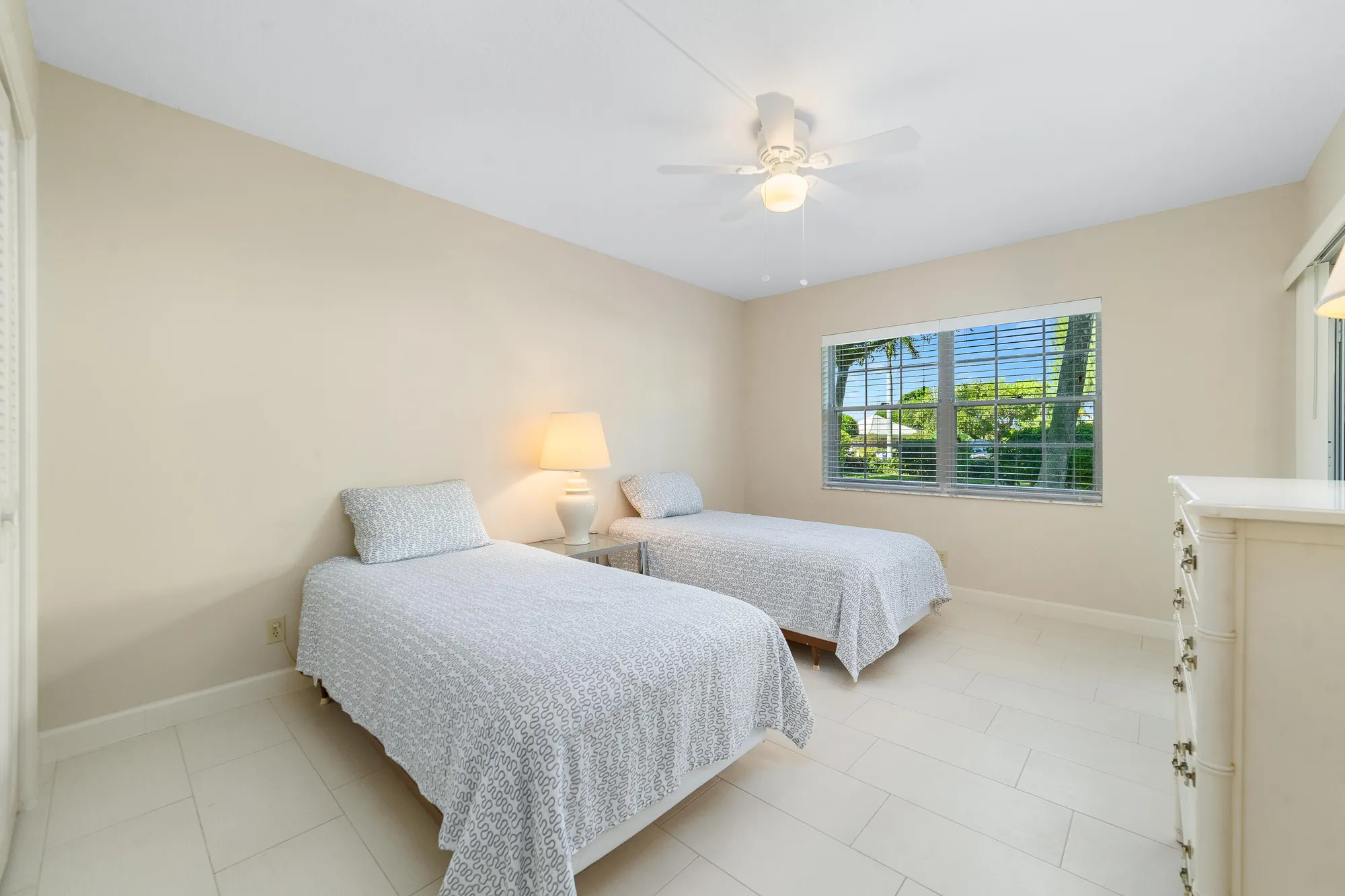 Property Slideshow image 12 of 28 | 1170 sugar sands blvd 407, Riviera Beach, FL, 33404