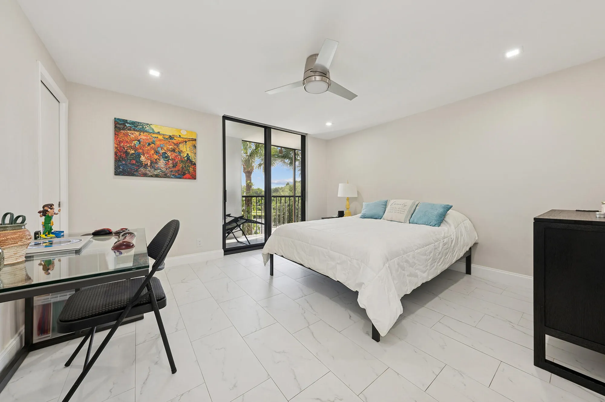 Property Slideshow image 5 of 17 | 5340 las verdes cir 322, Delray Beach, FL, 33484