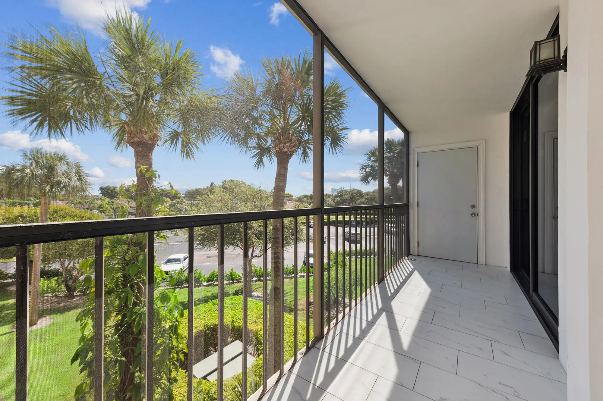 Property Slideshow image 9 of 17 | 5340 las verdes cir 322, Delray Beach, FL, 33484