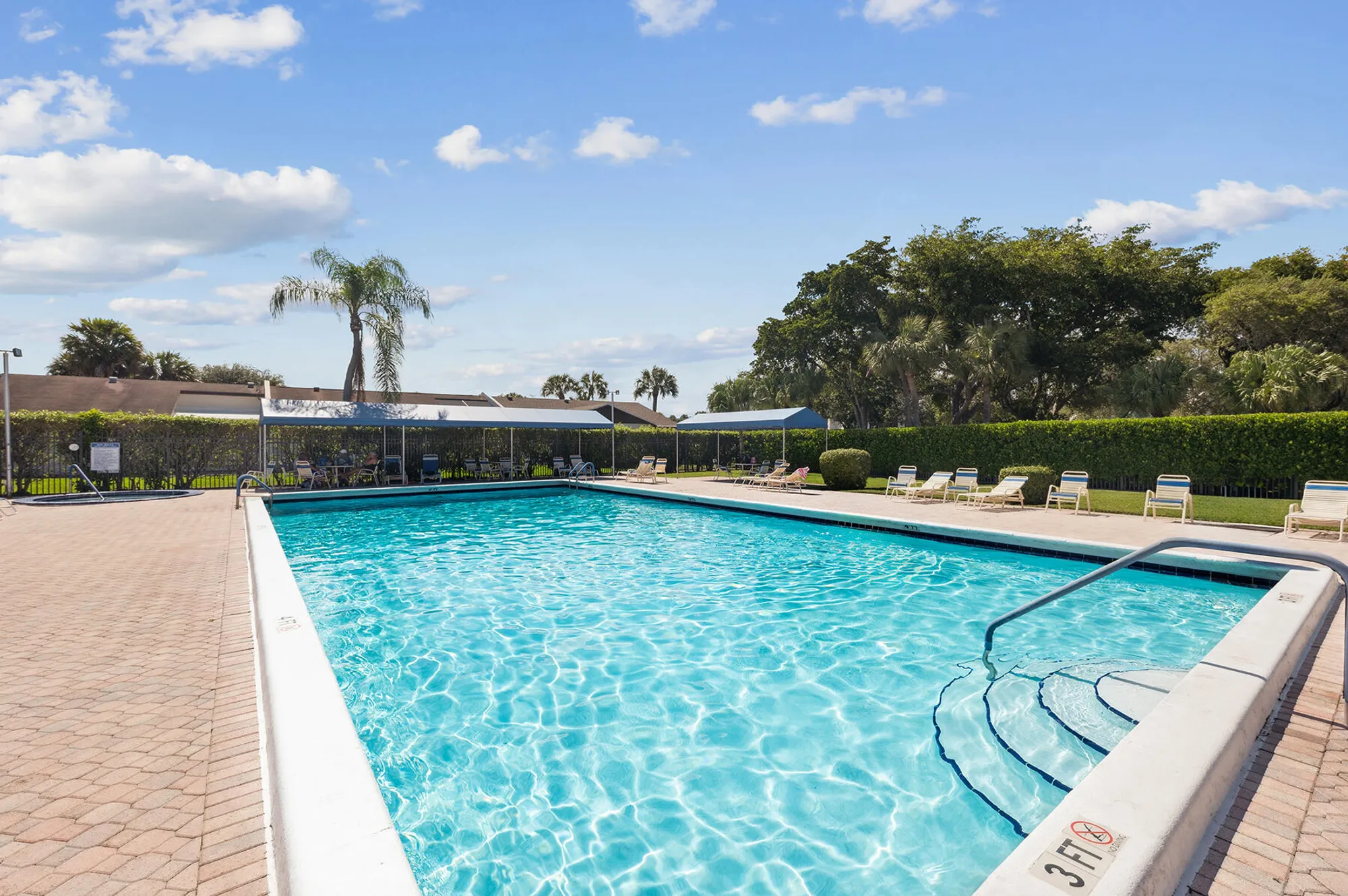 Property Slideshow image 15 of 17 | 5340 las verdes cir 322, Delray Beach, FL, 33484