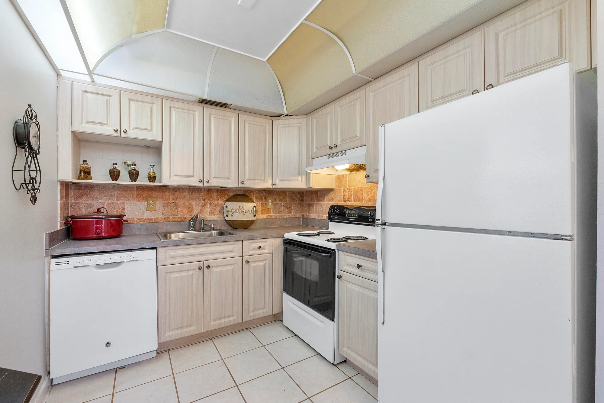 Property Slideshow image 11 of 45 | 157 flanders d, Delray Beach, FL, 33484