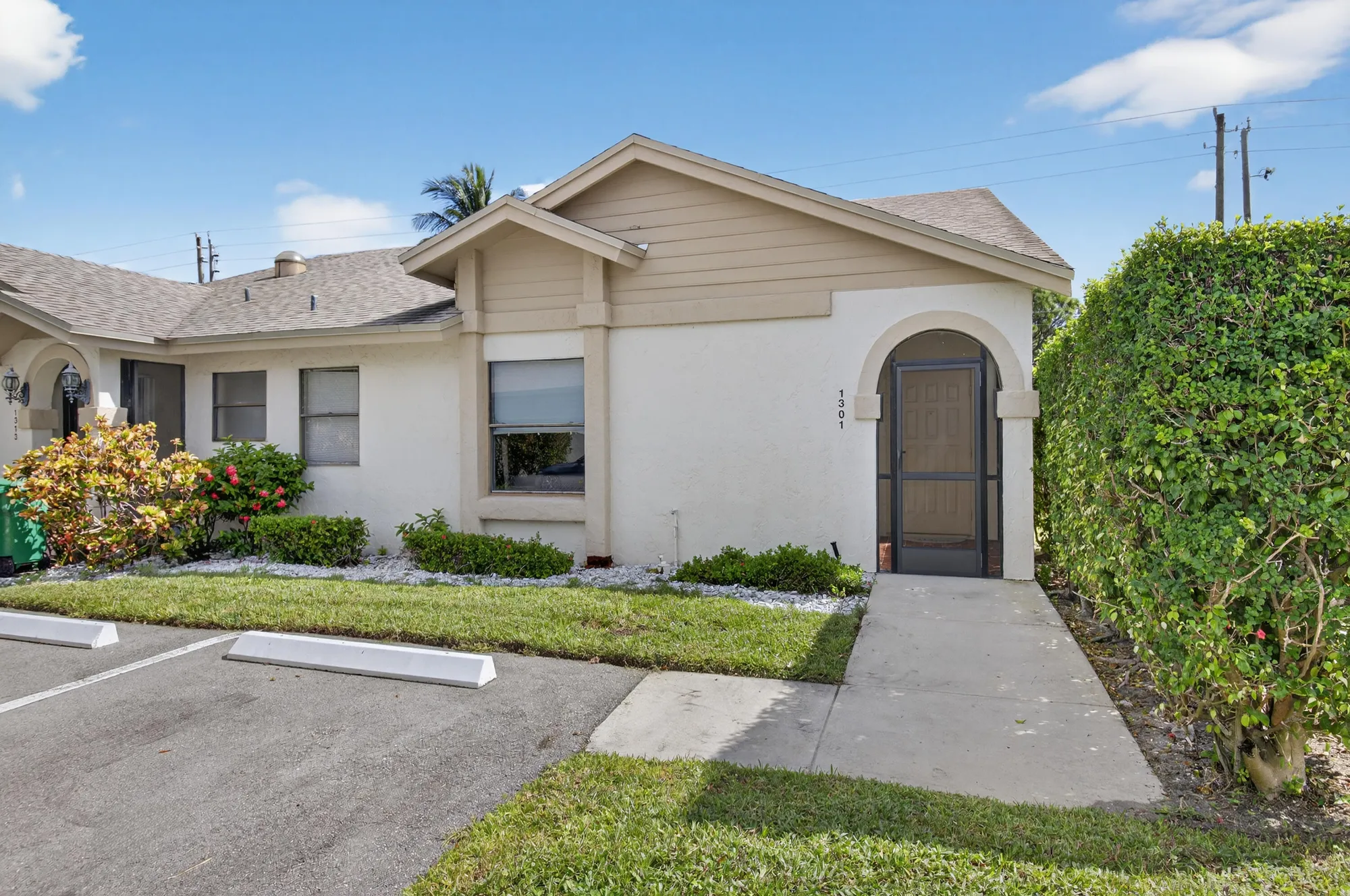 Property Slideshow image 1 of 54 | 1301 nw 23rd ln, Delray Beach, FL, 33445