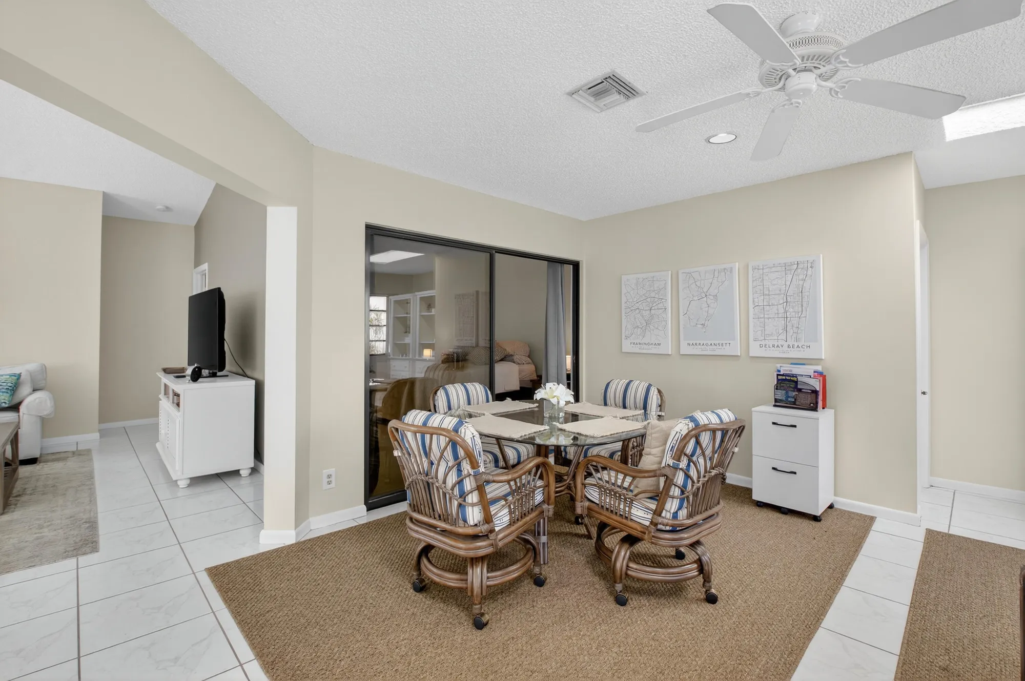 Property Slideshow image 17 of 54 | 1301 nw 23rd ln, Delray Beach, FL, 33445
