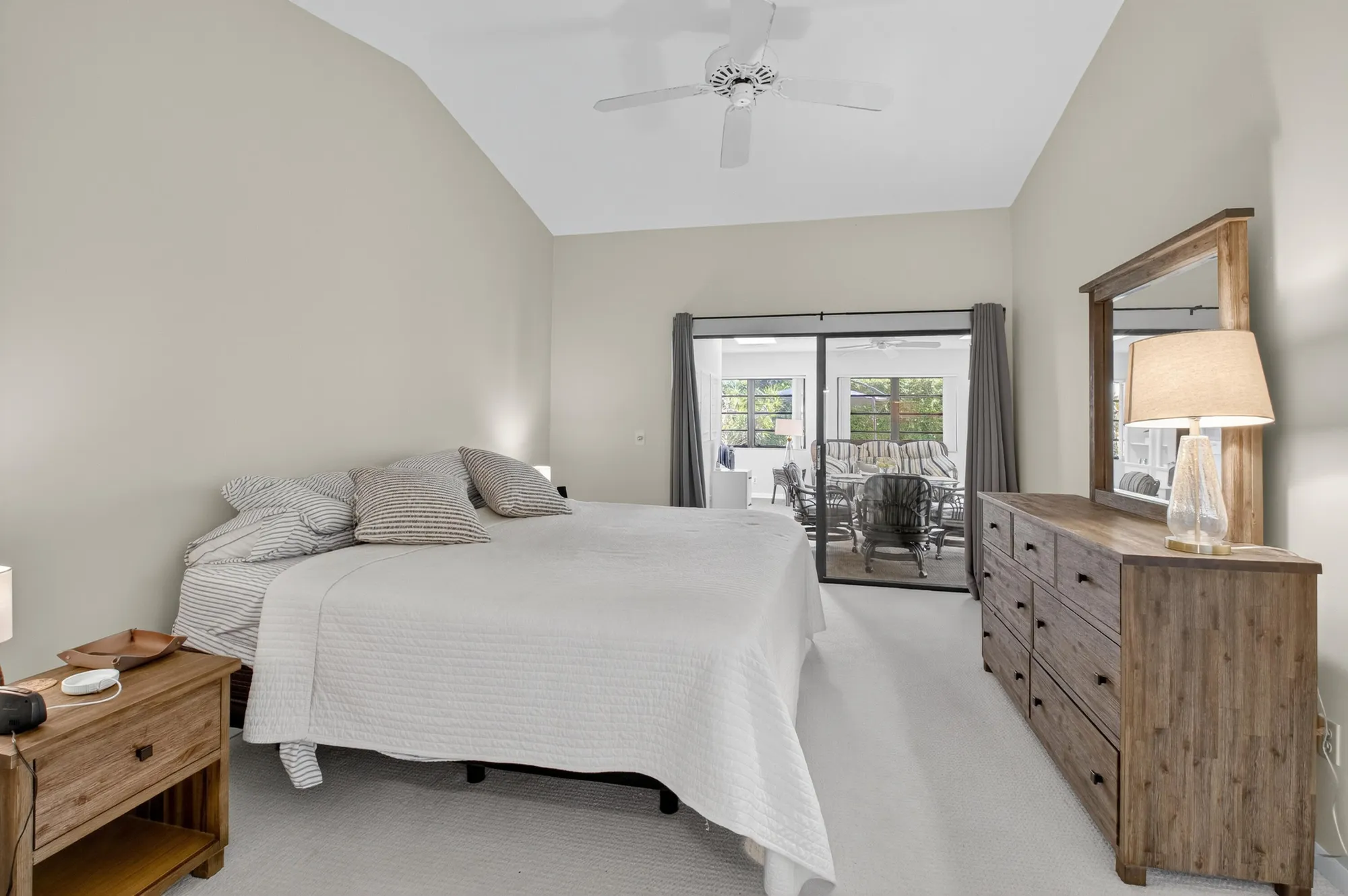 Property Slideshow image 19 of 54 | 1301 nw 23rd ln, Delray Beach, FL, 33445