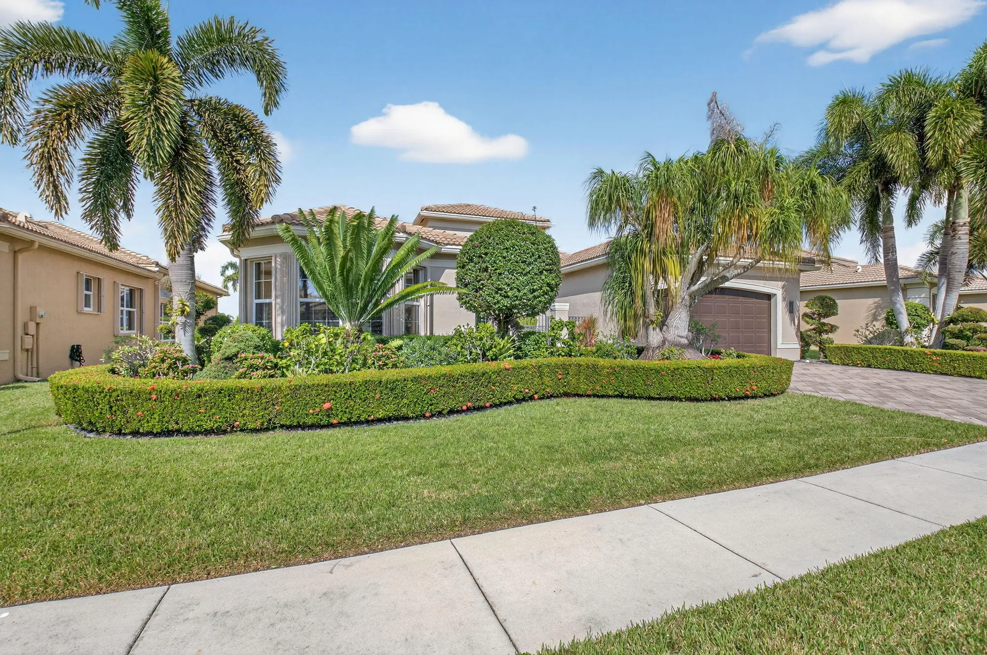 Property Slideshow image 22 of 58 | 10685 whitewind cir, Boynton Beach, FL, 33473
