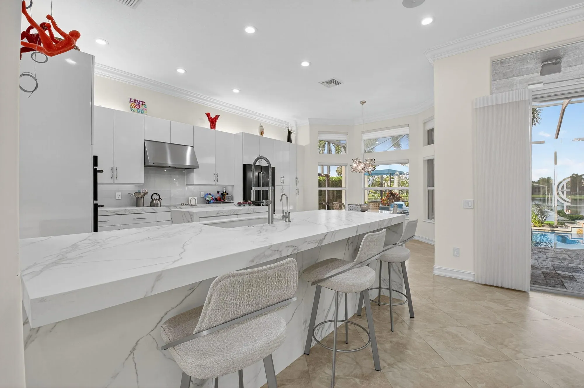 Property Slideshow image 13 of 58 | 10685 whitewind cir, Boynton Beach, FL, 33473