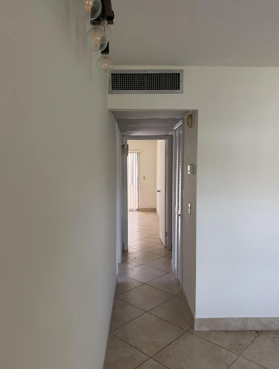 Property Slideshow image 6 of 20 | 157 saxony d, Delray Beach, FL, 33446