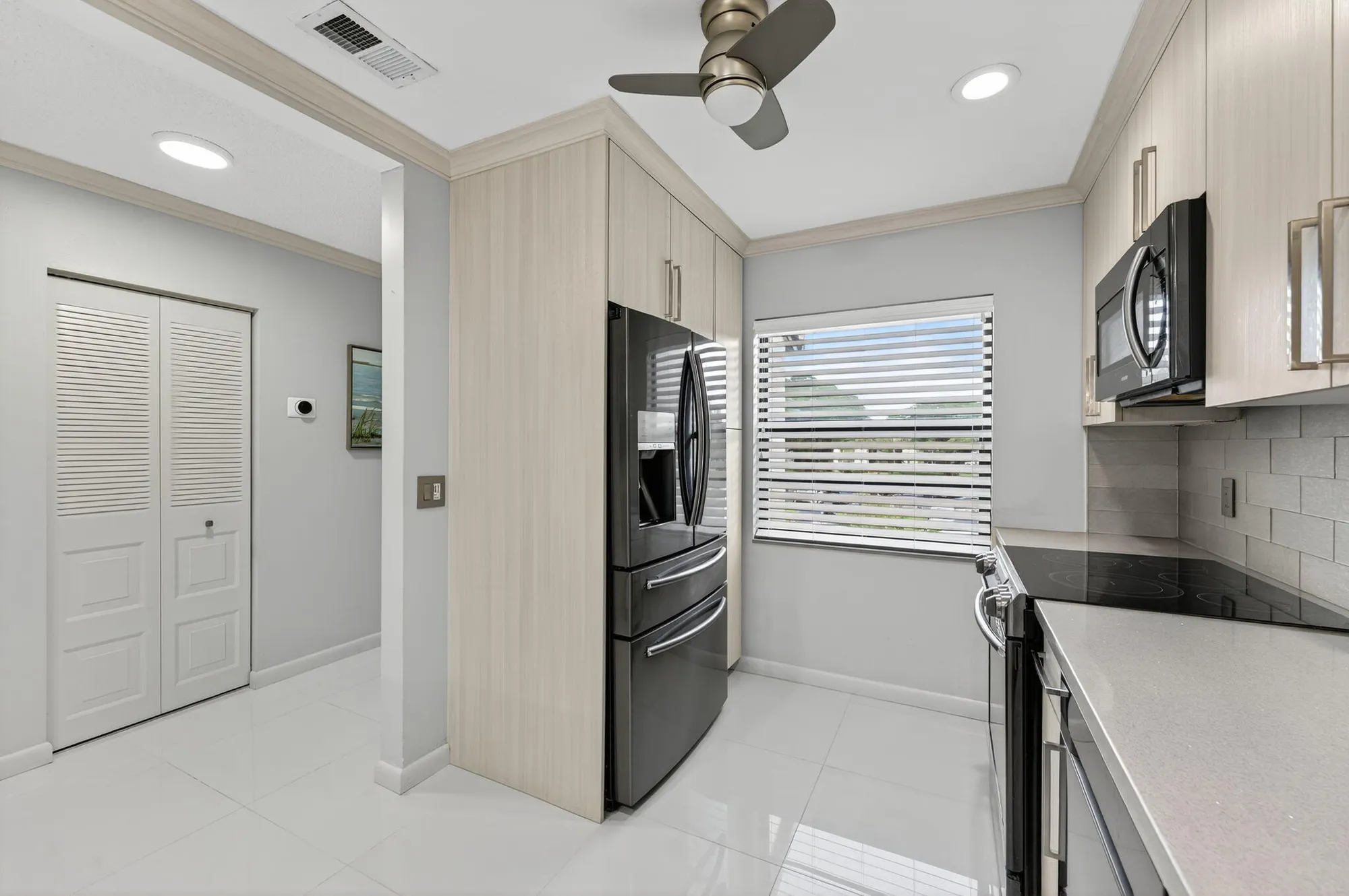 Property Slideshow image 7 of 56 | 8450 casa del lago j, Boca Raton, FL, 33433