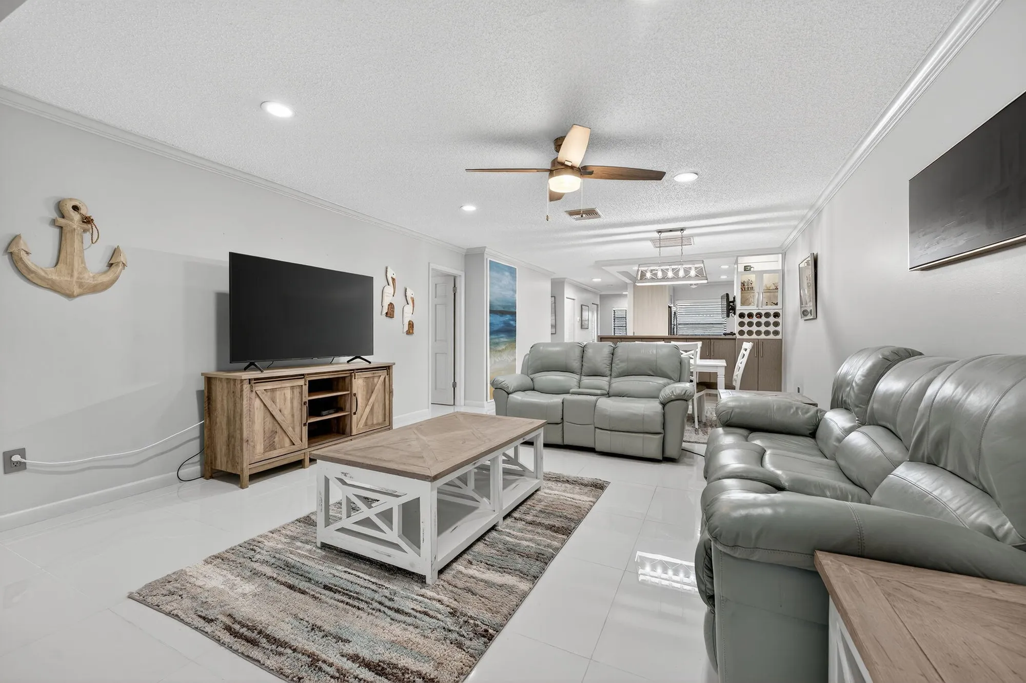 Property Slideshow image 14 of 56 | 8450 casa del lago j, Boca Raton, FL, 33433