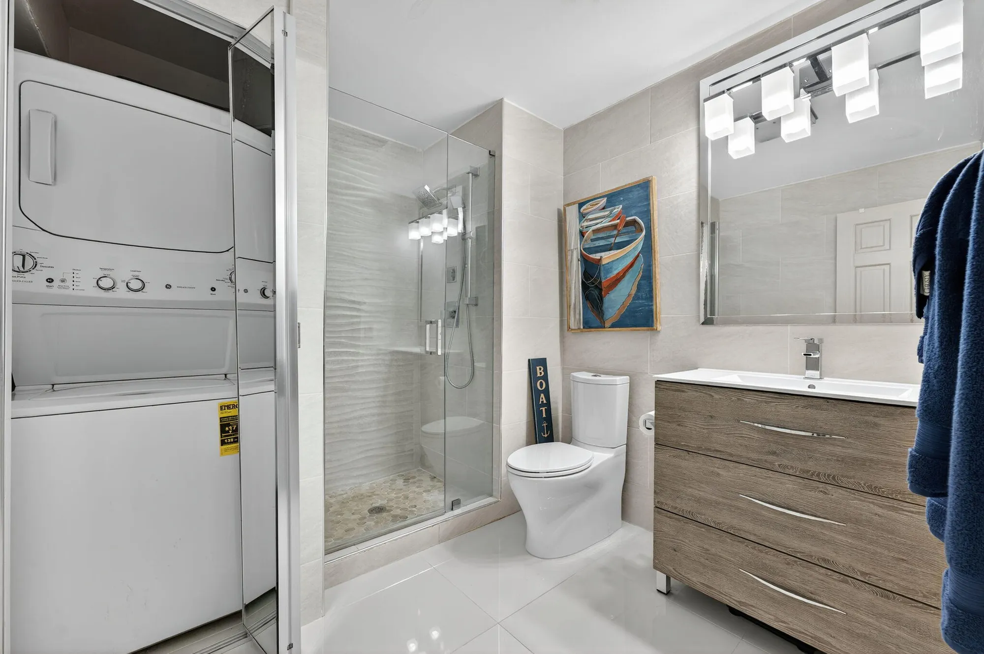 Property Slideshow image 21 of 56 | 8450 casa del lago j, Boca Raton, FL, 33433