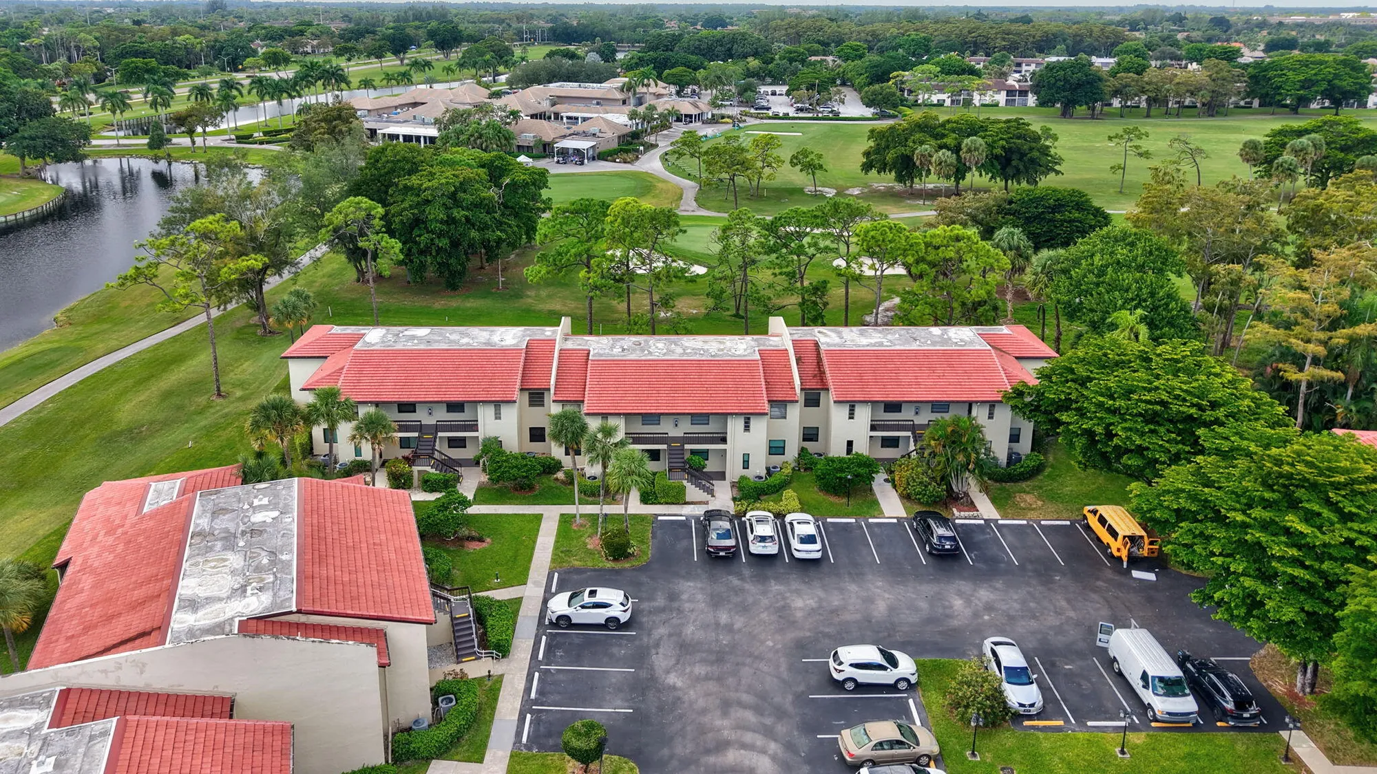 Property Slideshow image 38 of 56 | 8450 casa del lago j, Boca Raton, FL, 33433