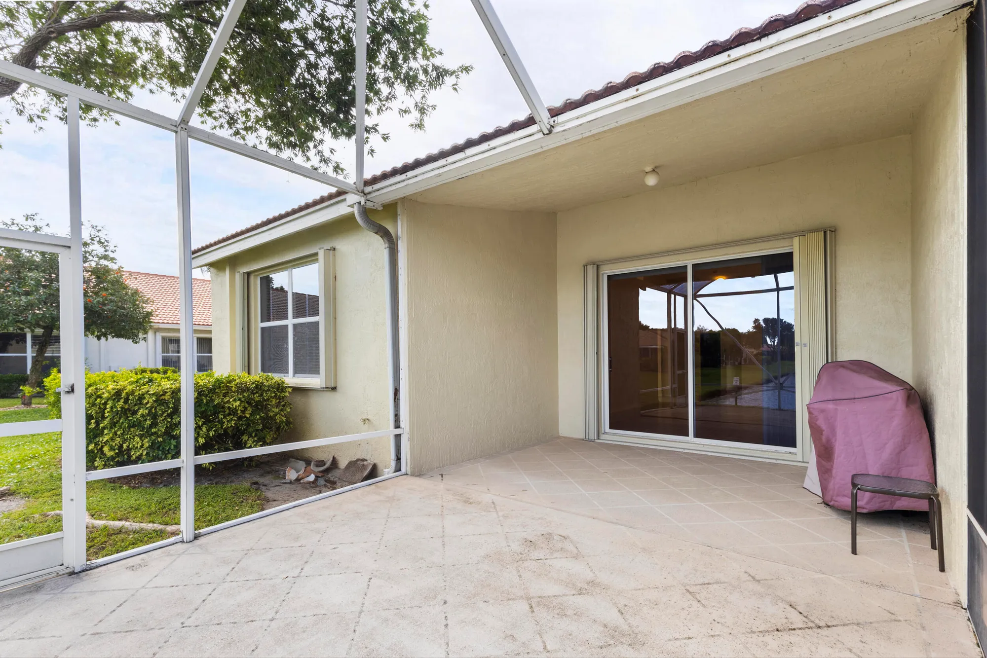 Property Slideshow image 16 of 25 | 15266 lake wildflower rd, Delray Beach, FL, 33484