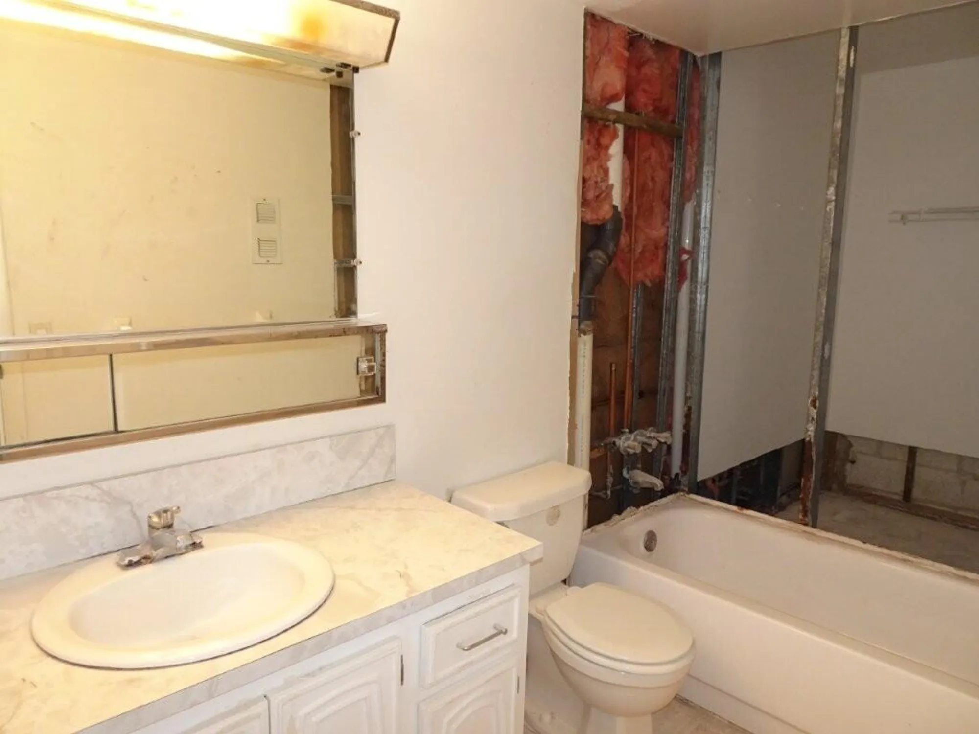 Property Slideshow image 10 of 14 | 630 snug harbor dr c6, Boynton Beach, FL, 33435