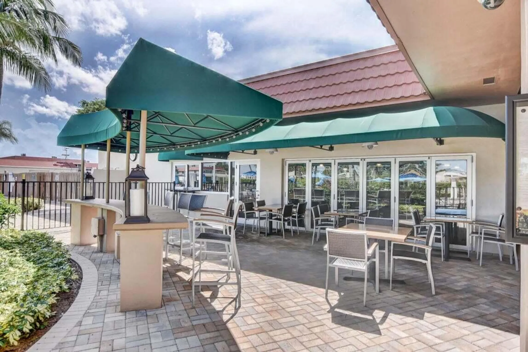 Property Slideshow image 29 of 42 | 98 flanders c, Delray Beach, FL, 33484