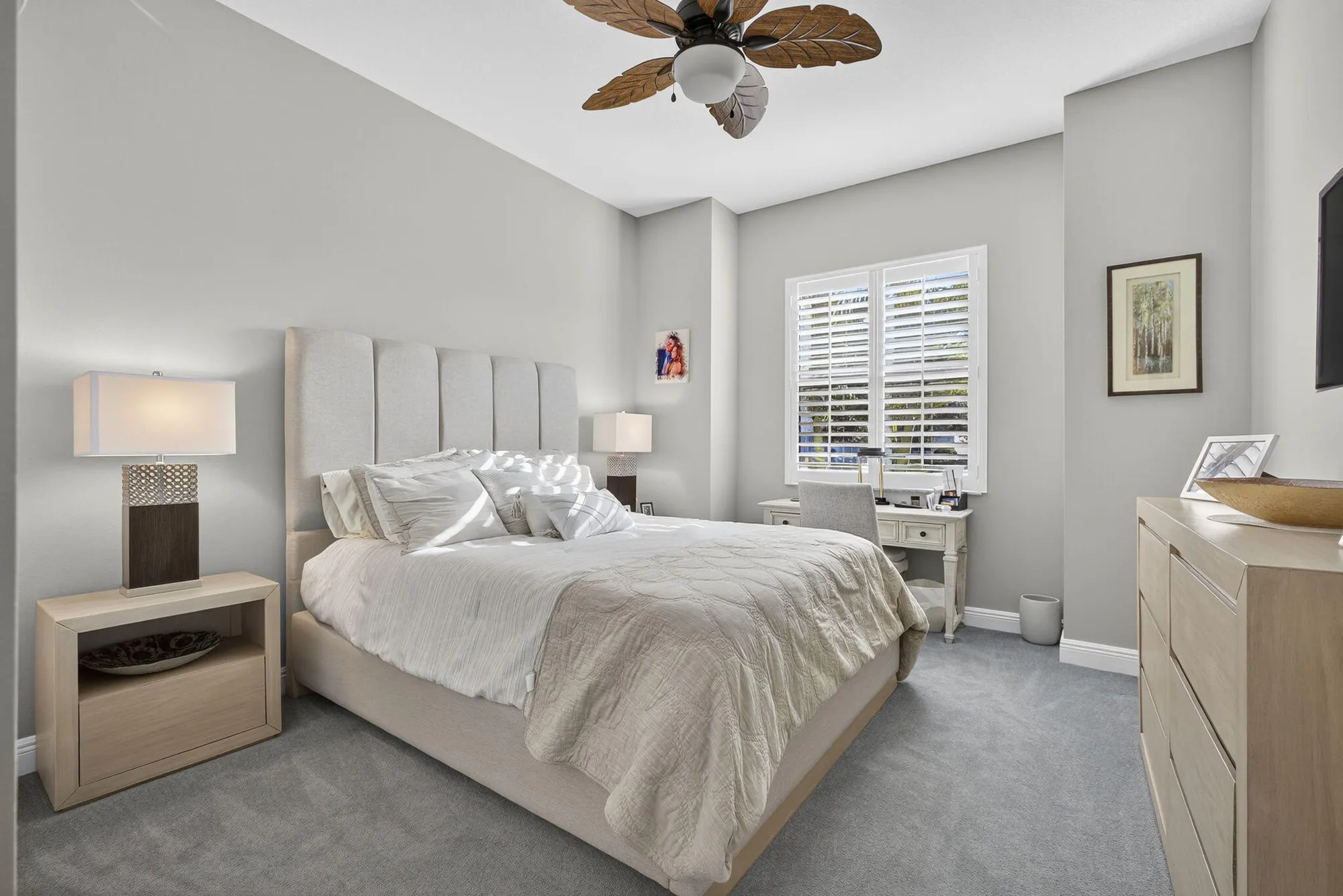 Property Slideshow image 31 of 63 | 5565 sanibel ln, Loxahatchee, FL, 33470