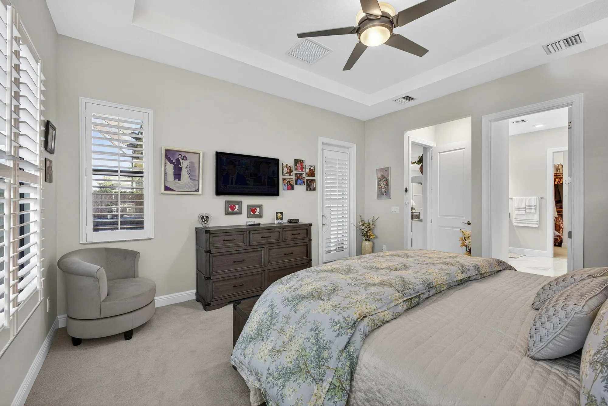 Property Slideshow image 26 of 63 | 5565 sanibel ln, Loxahatchee, FL, 33470
