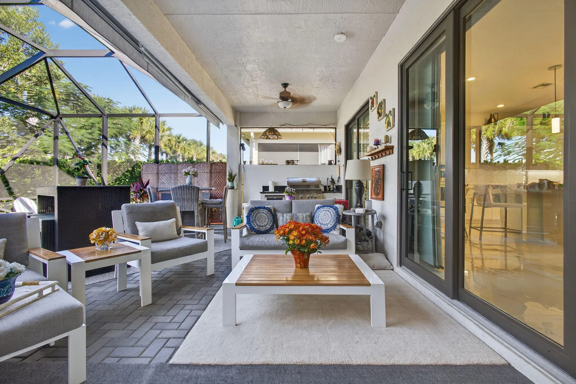 Property Slideshow image 8 of 63 | 5565 sanibel ln, Loxahatchee, FL, 33470