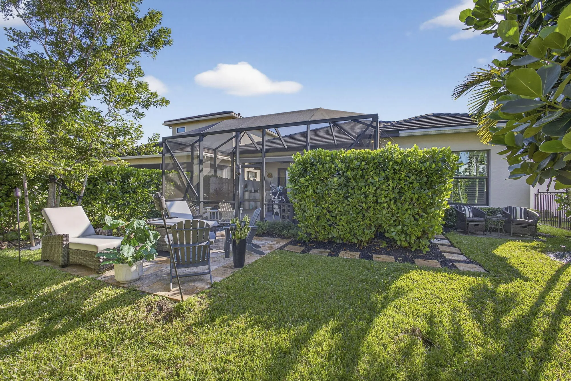 Property Slideshow image 47 of 63 | 5565 sanibel ln, Loxahatchee, FL, 33470