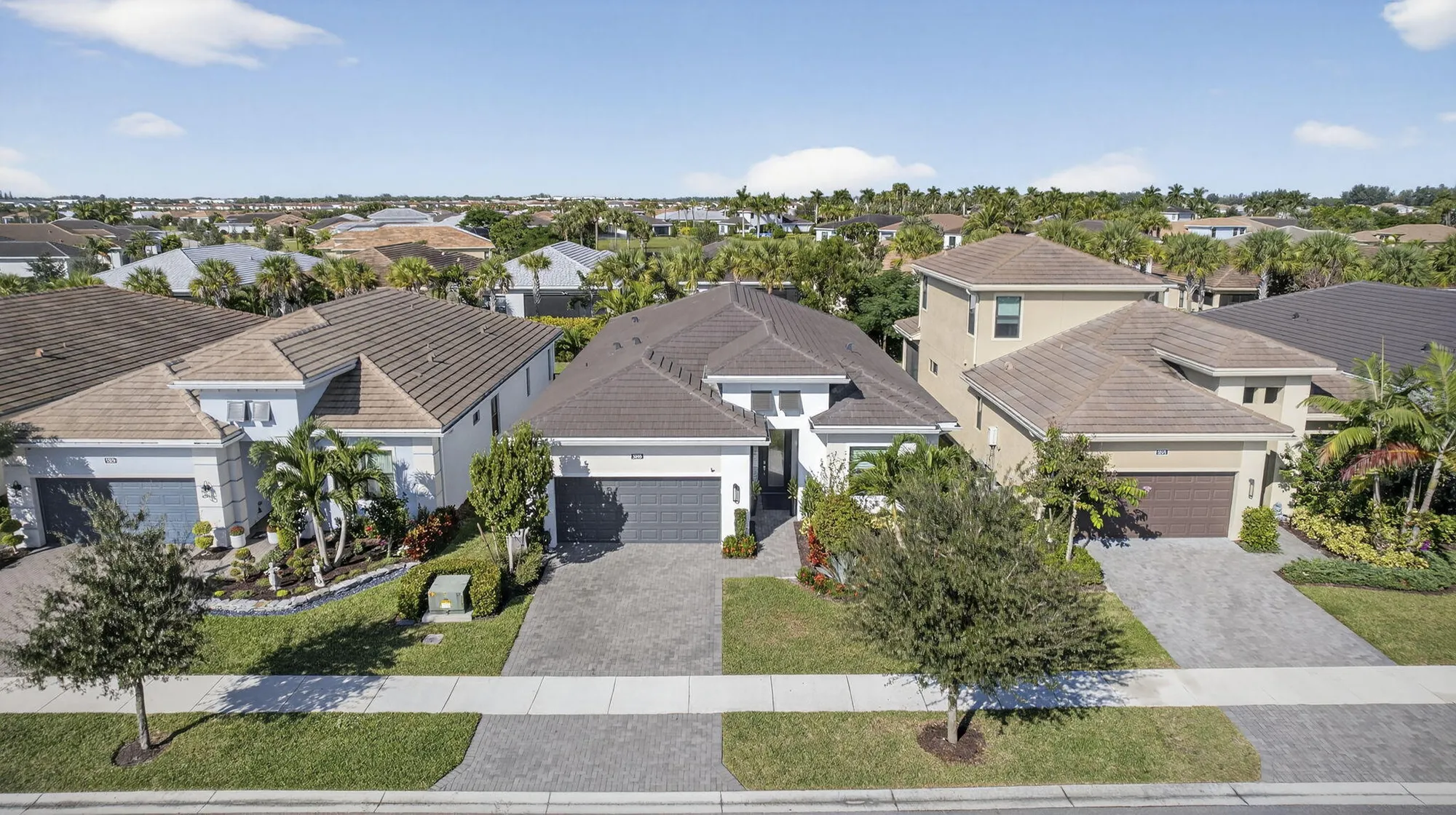 Property Slideshow image 49 of 63 | 5565 sanibel ln, Loxahatchee, FL, 33470