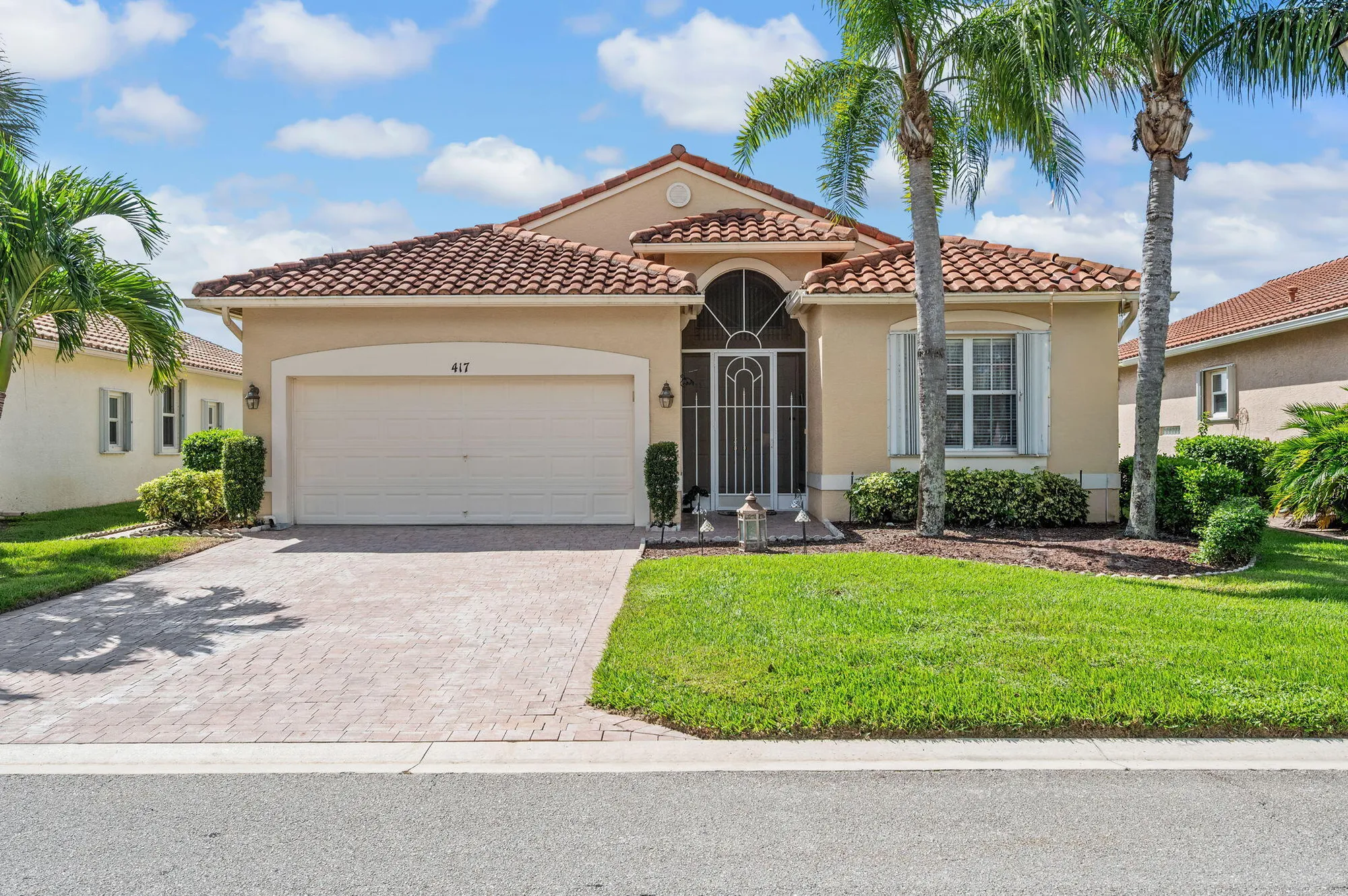 Property Slideshow image 3 of 24 | 417 nw sunview way, Port Saint Lucie, FL, 34986