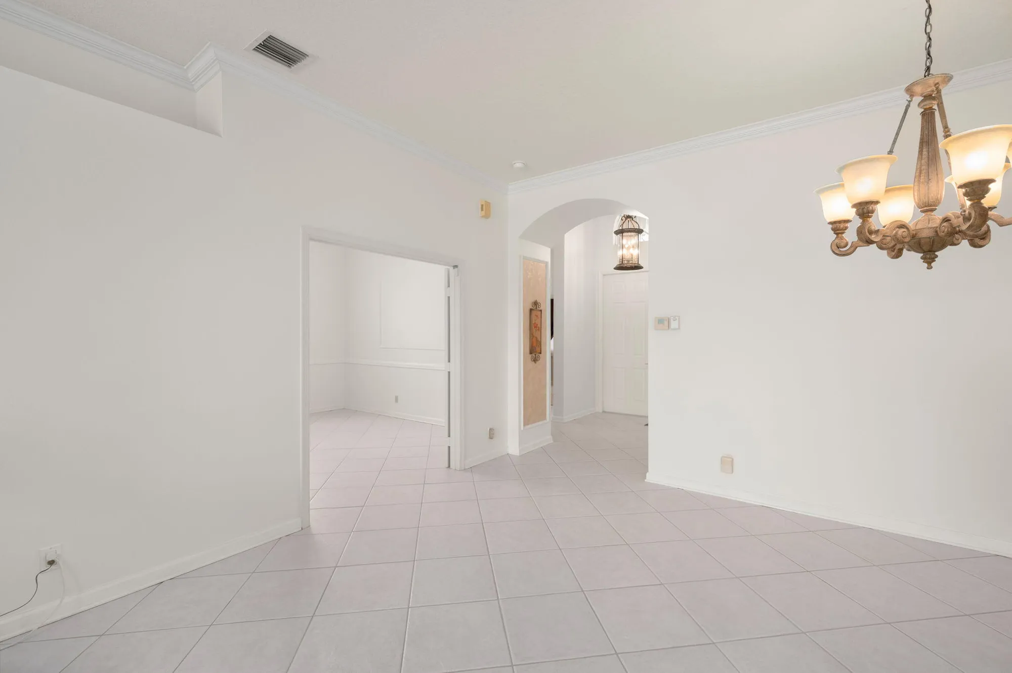 Property Slideshow image 5 of 24 | 417 nw sunview way, Port Saint Lucie, FL, 34986