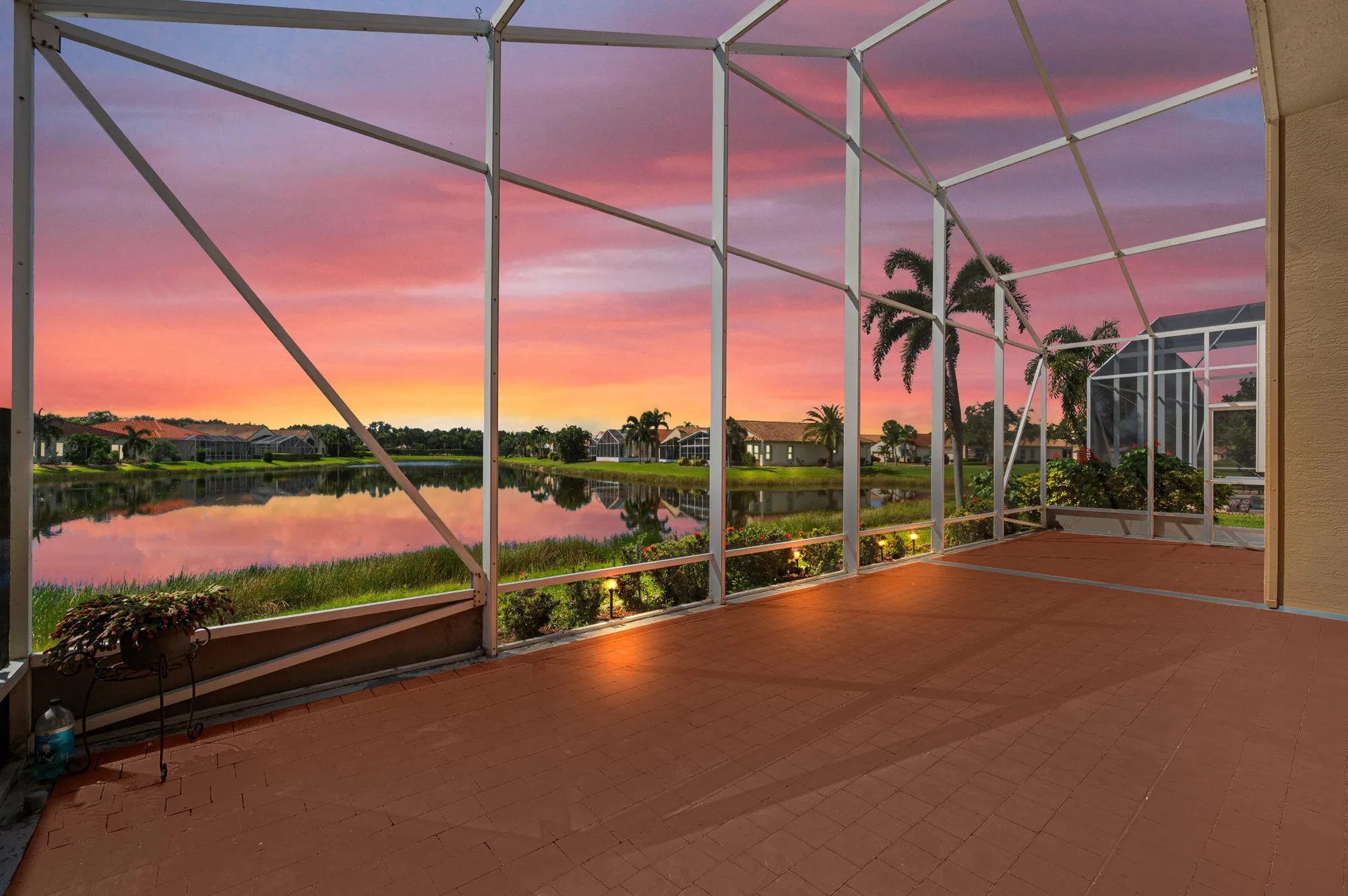 Property Slideshow image 1 of 24 | 417 nw sunview way, Port Saint Lucie, FL, 34986