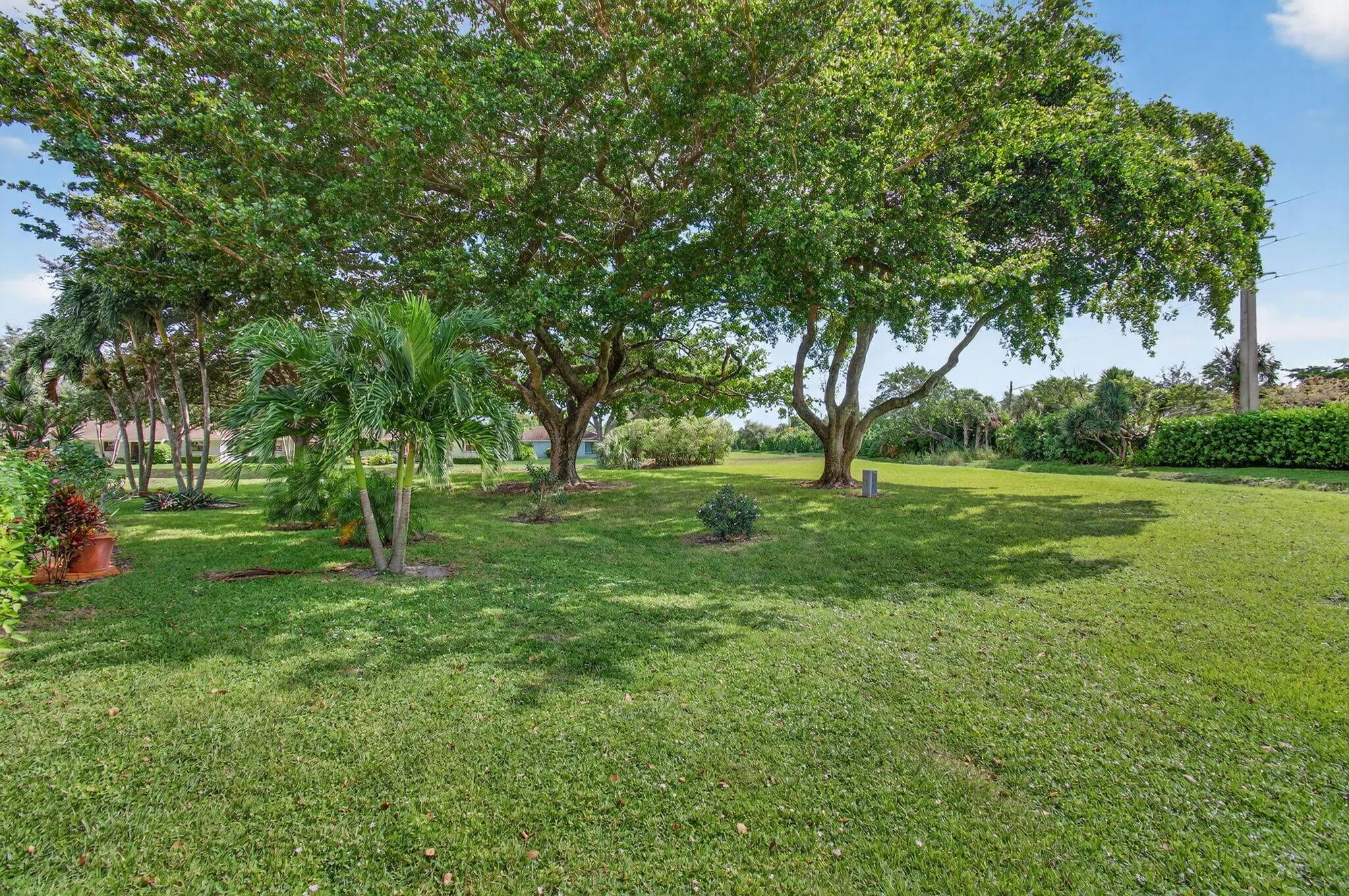 Property Slideshow image 37 of 46 | 4490 nutmeg tree ln b, Boynton Beach, FL, 33436