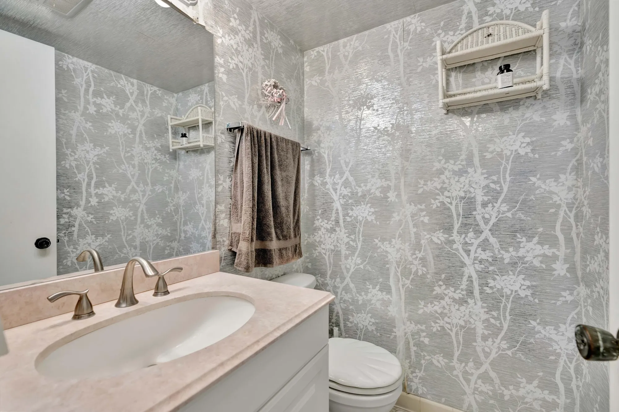 Property Slideshow image 13 of 25 | 18081 se country club dr # 24-237, Jupiter, FL, 33469