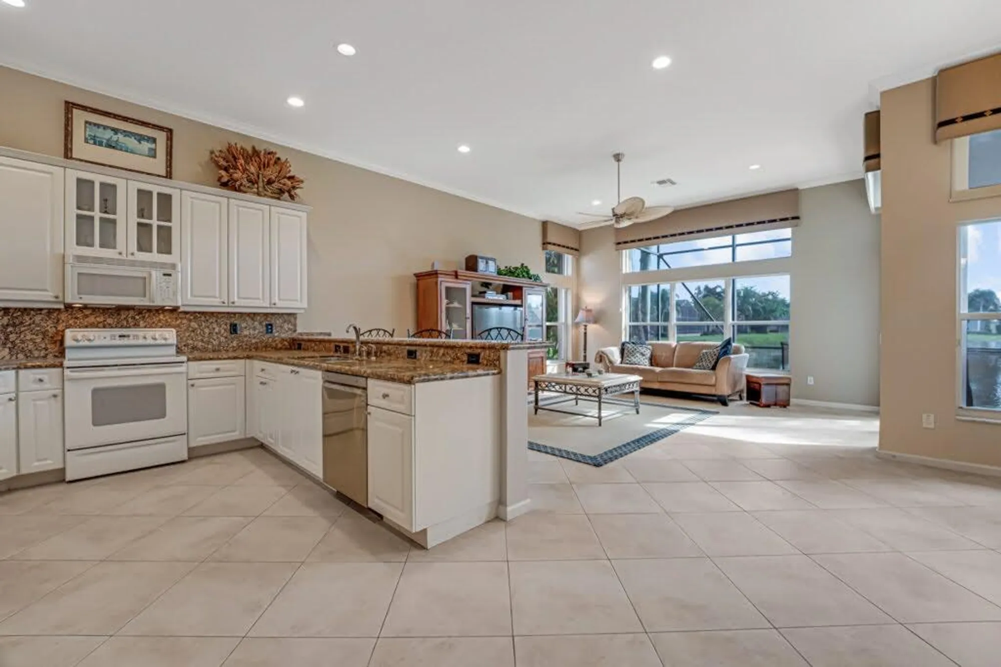 Property Slideshow image 8 of 69 | 8770 arbor walk dr, Lake Worth, FL, 33467