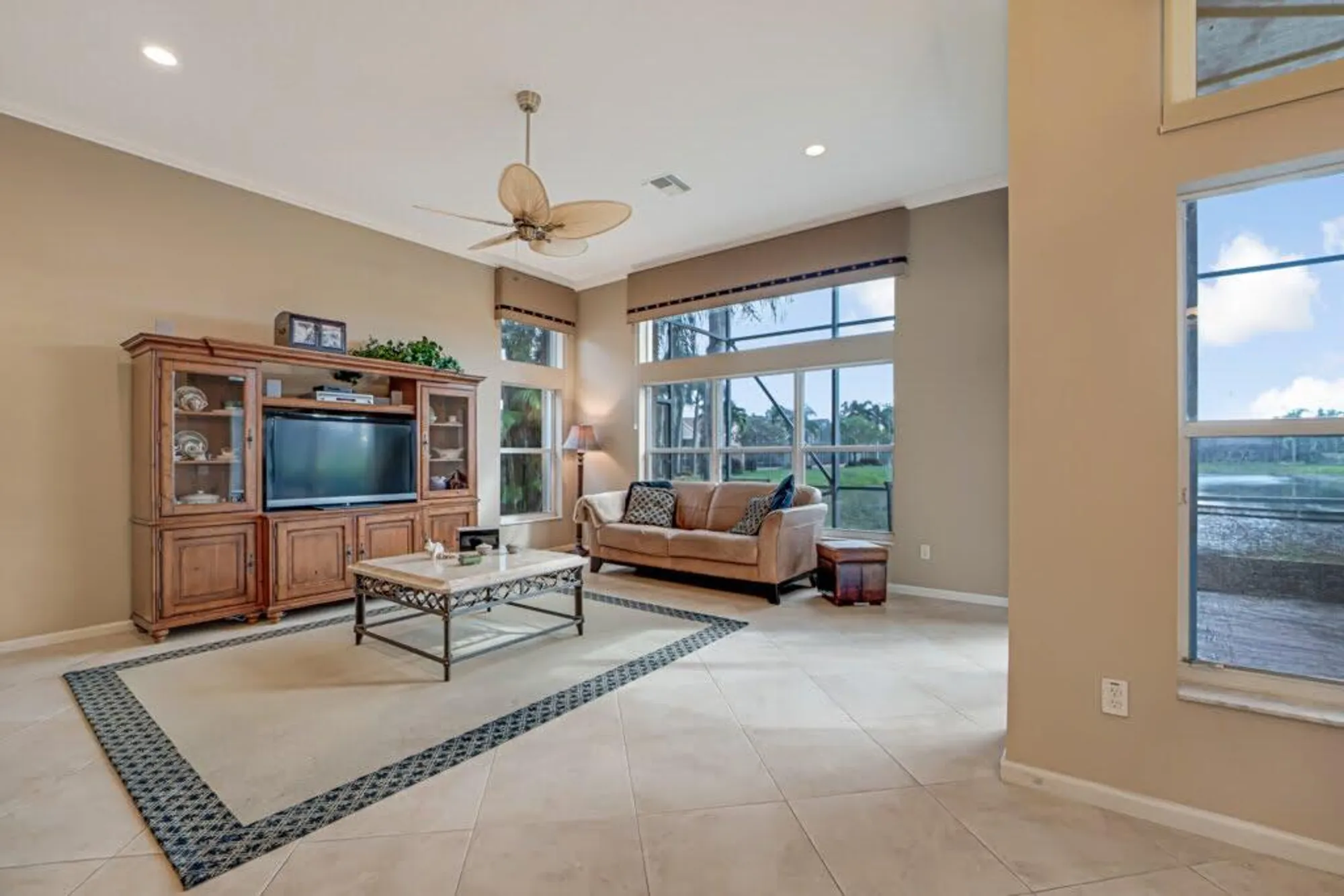 Property Slideshow image 10 of 69 | 8770 arbor walk dr, Lake Worth, FL, 33467