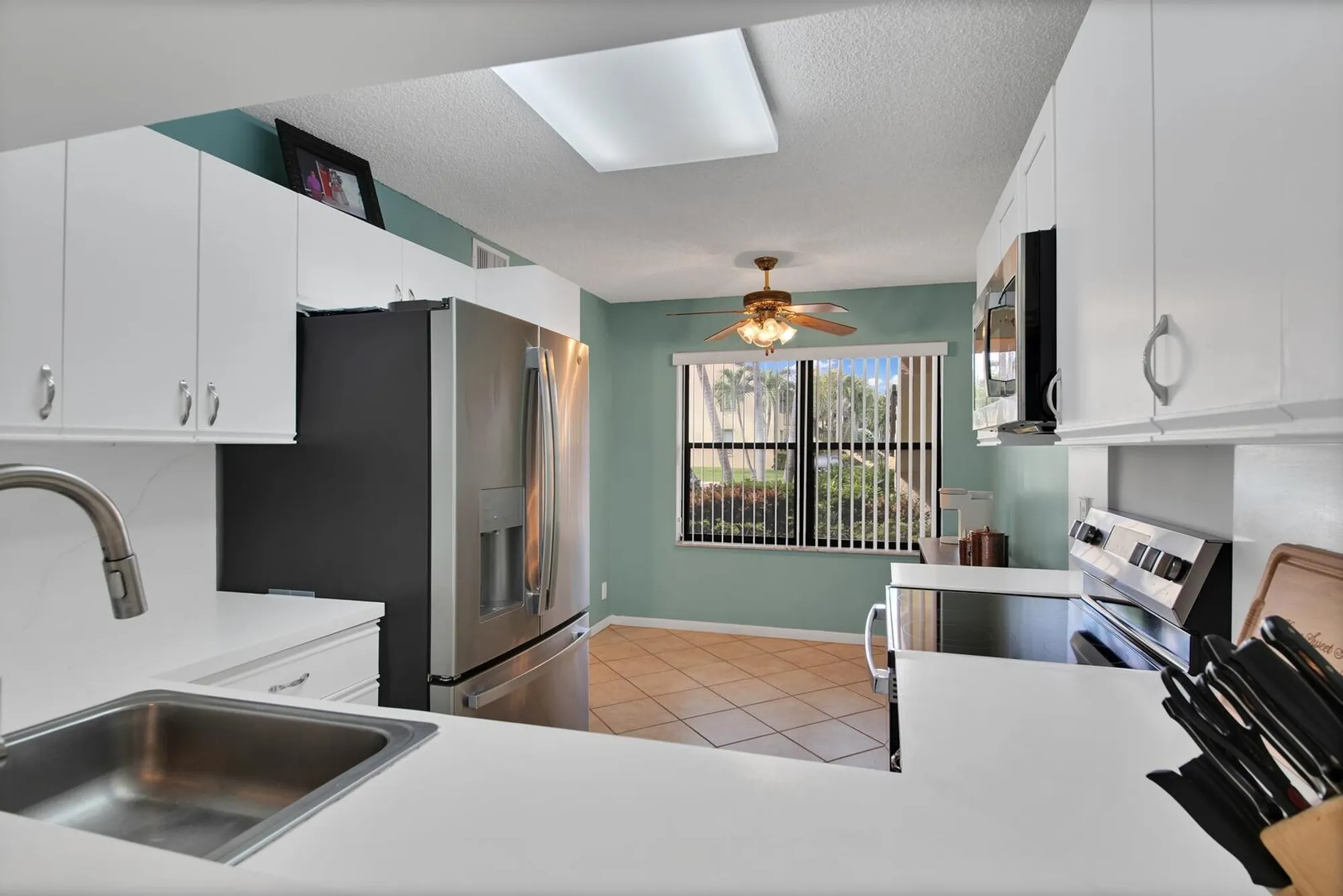 Property Slideshow image 20 of 28 | 4708 lucerne lakes blvd 104, Lake Worth, FL, 33467