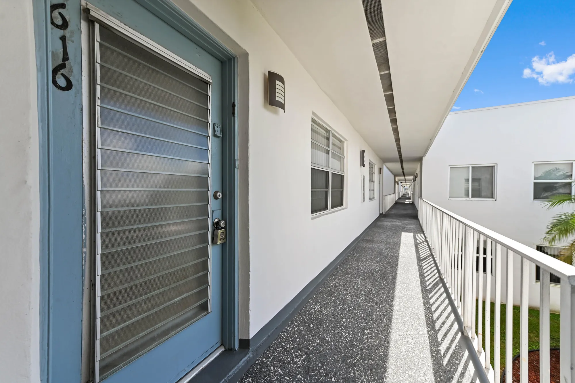 Property Slideshow image 5 of 36 | 616 burgundy m, Delray Beach, FL, 33484
