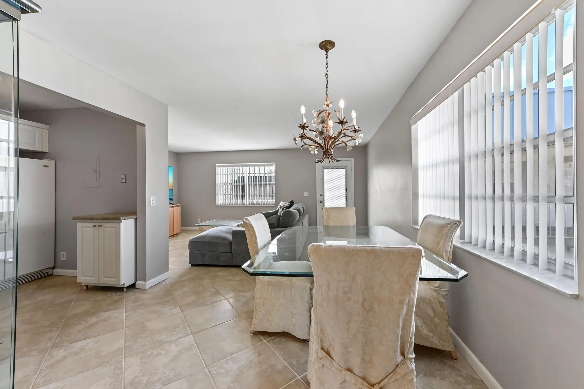 Property Slideshow image 12 of 36 | 616 burgundy m, Delray Beach, FL, 33484