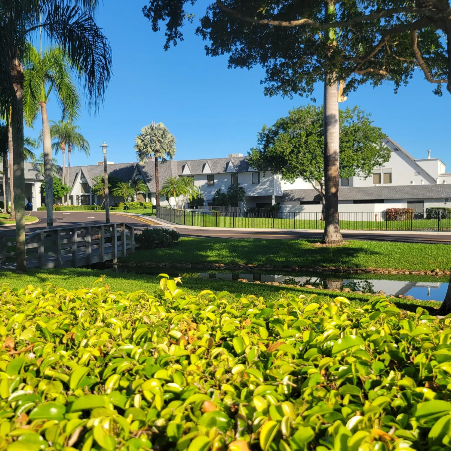 Property Slideshow image 13 of 29 | 7351 kinghurst dr 404, Delray Beach, FL, 33446