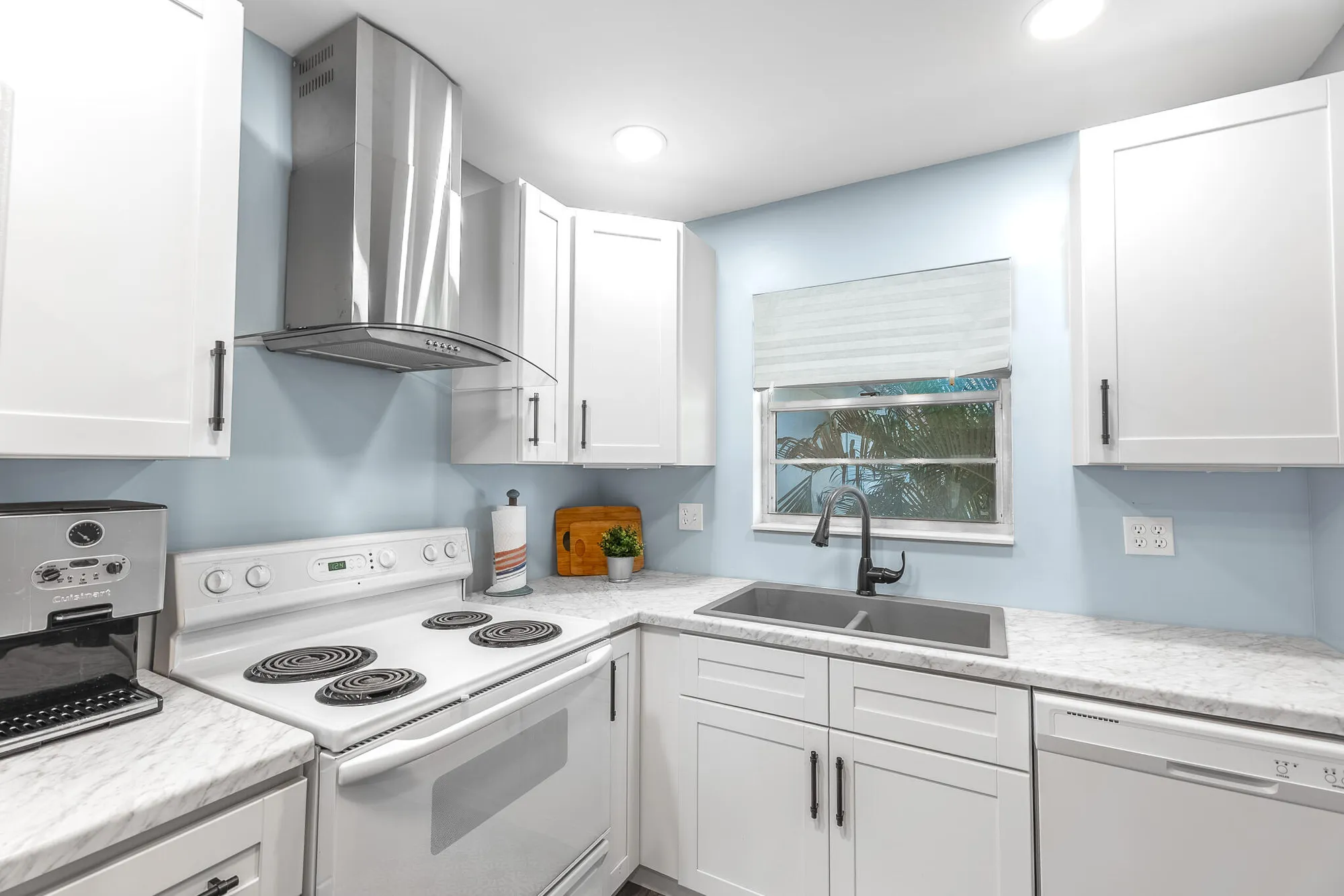 Property Slideshow image 7 of 19 | 2600 se ocean blvd ee14, Stuart, FL, 34996