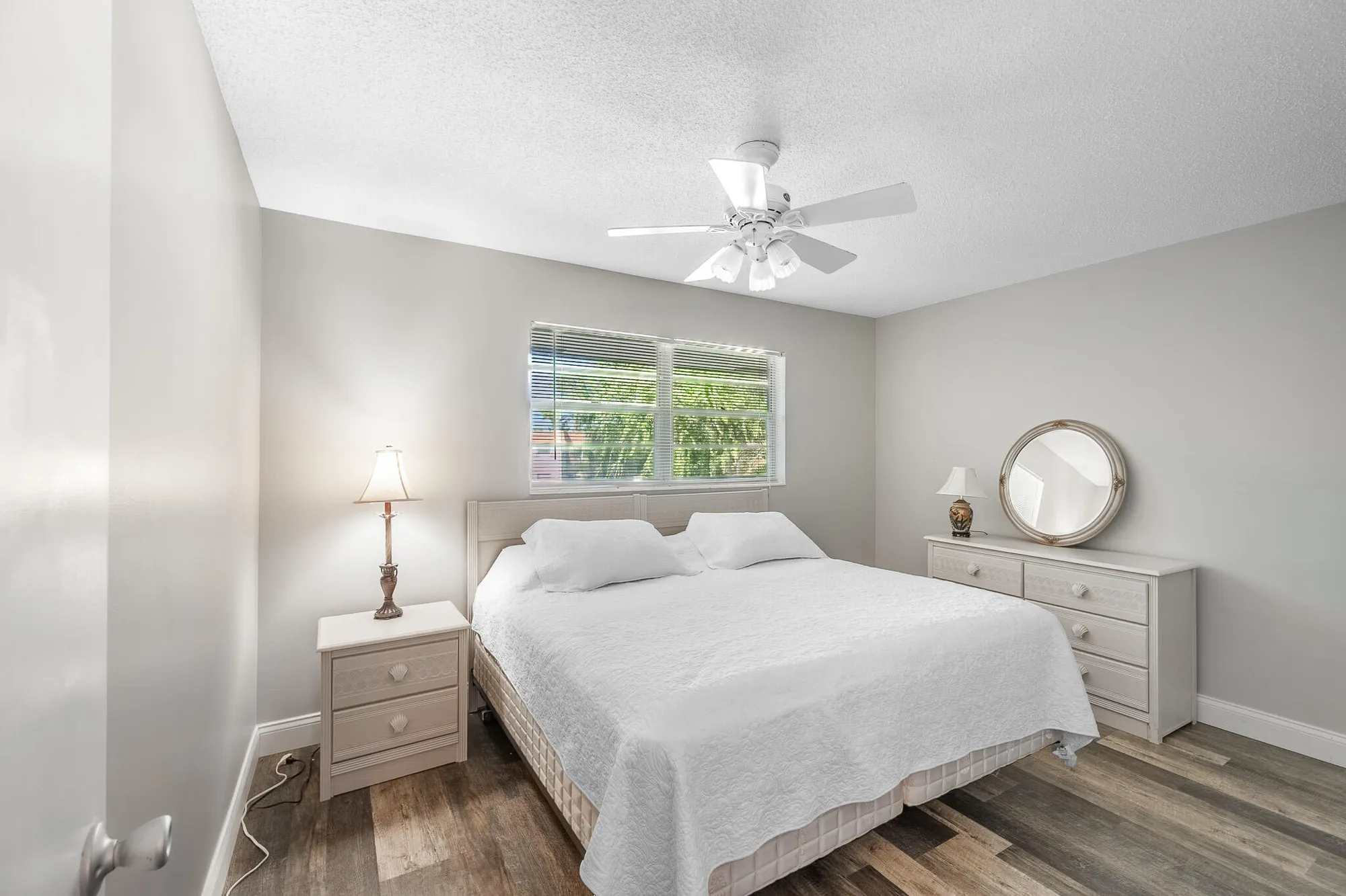 Property Slideshow image 12 of 19 | 2600 se ocean blvd ee14, Stuart, FL, 34996