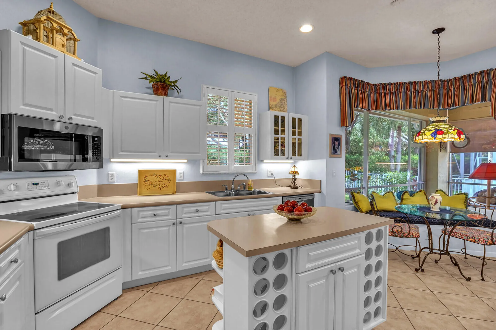 Property Slideshow image 29 of 48 | 6554 jog palm dr, Boynton Beach, FL, 33437