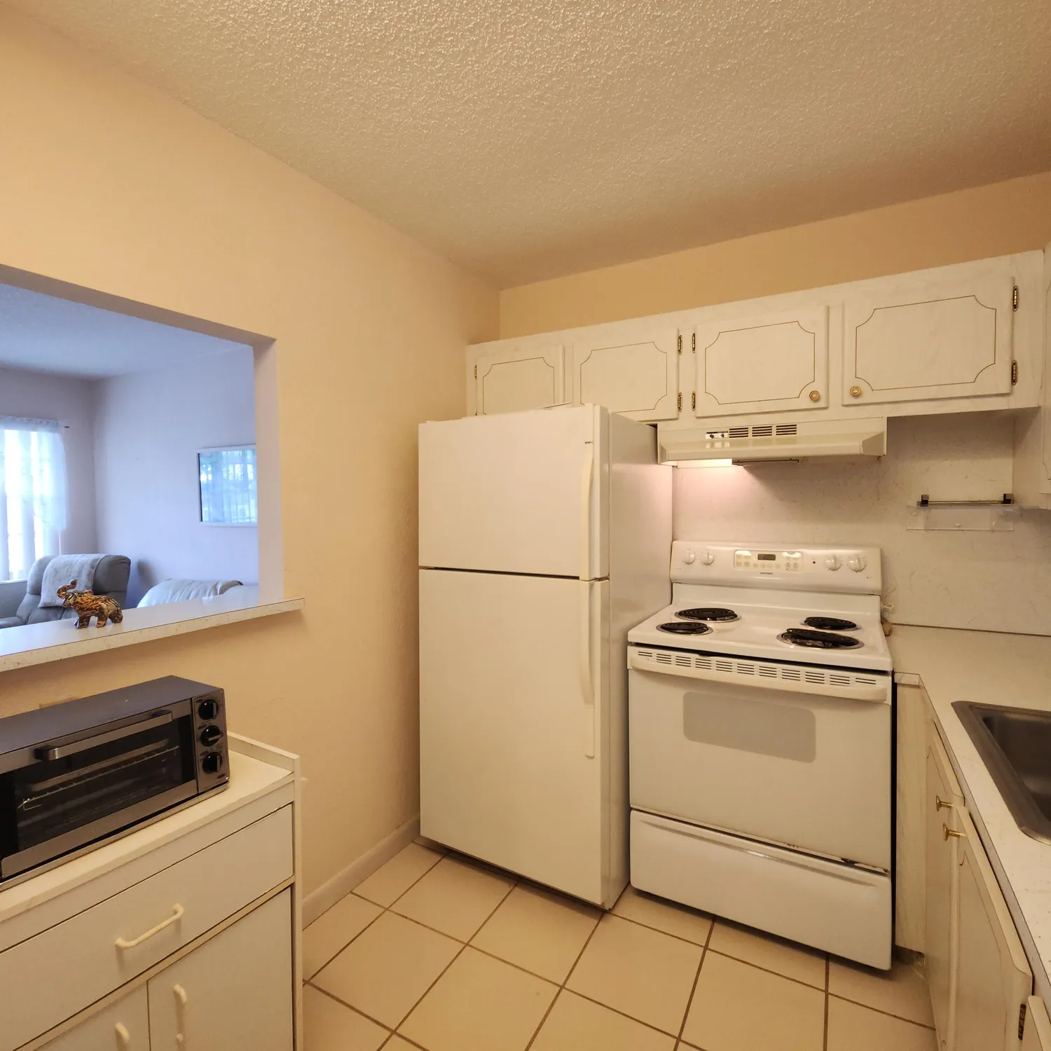 Property Slideshow image 7 of 41 | 164 sheffield g, West Palm Beach, FL, 33417